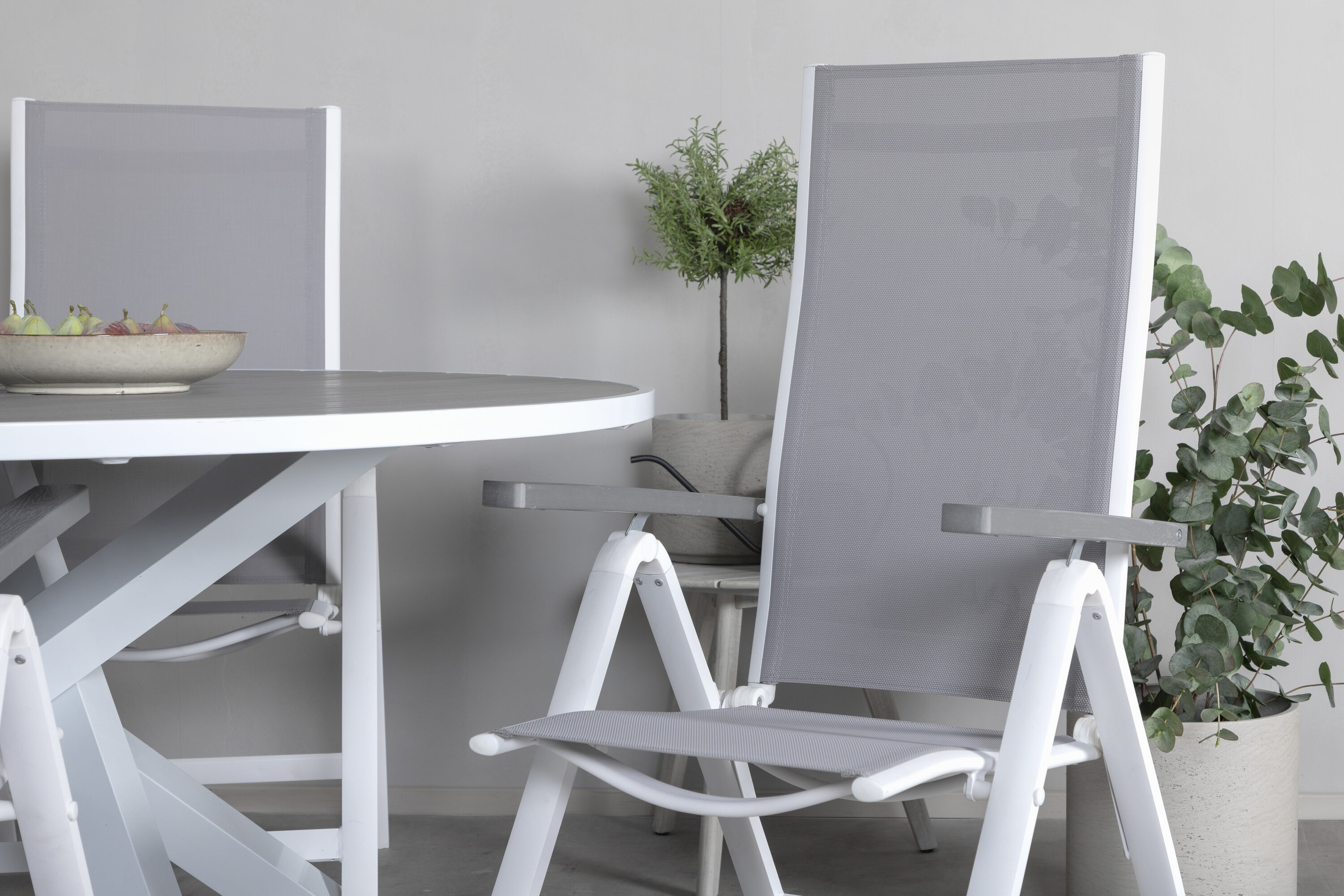 deLOHN Parma, Albany Étkezőgarnitúra