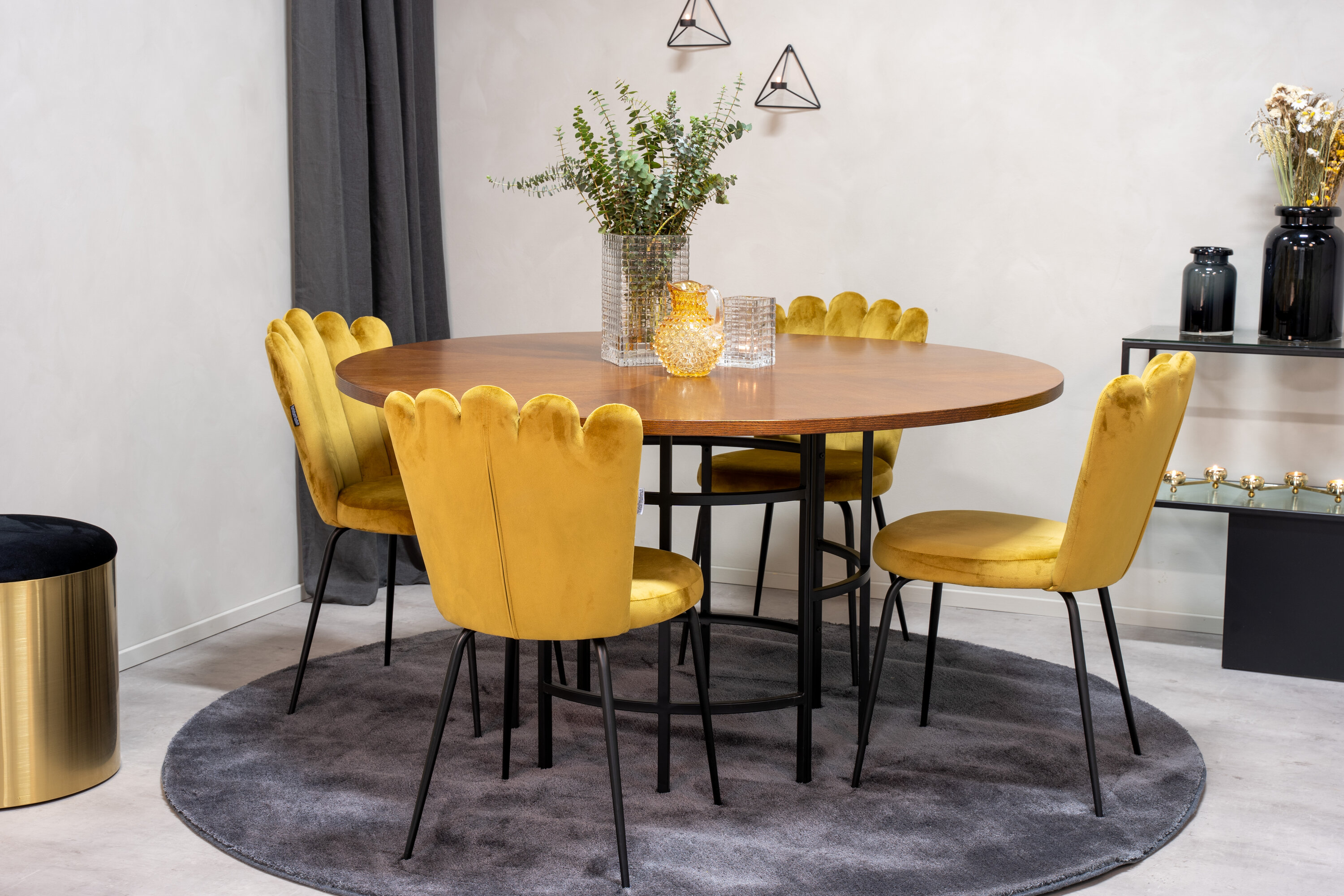 deLOHN Copenhagen, Limhamn Kör alakú étkezőgarnitúra deLOHN Copenhagen, Limhamn Kör alakú étkezőgarnitúra