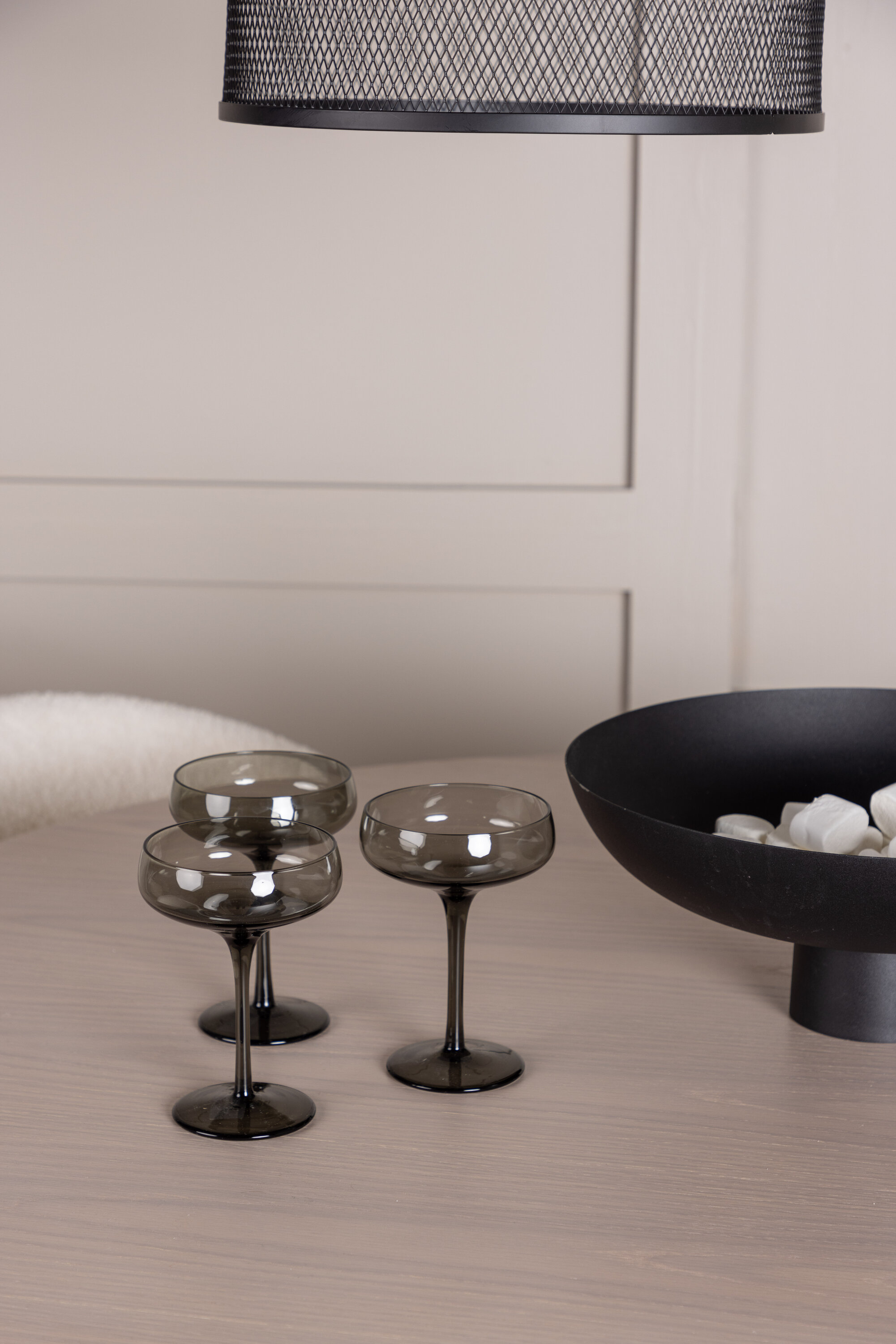 deLOHN Olivia, Chico Kör alakú étkezőgarnitúra