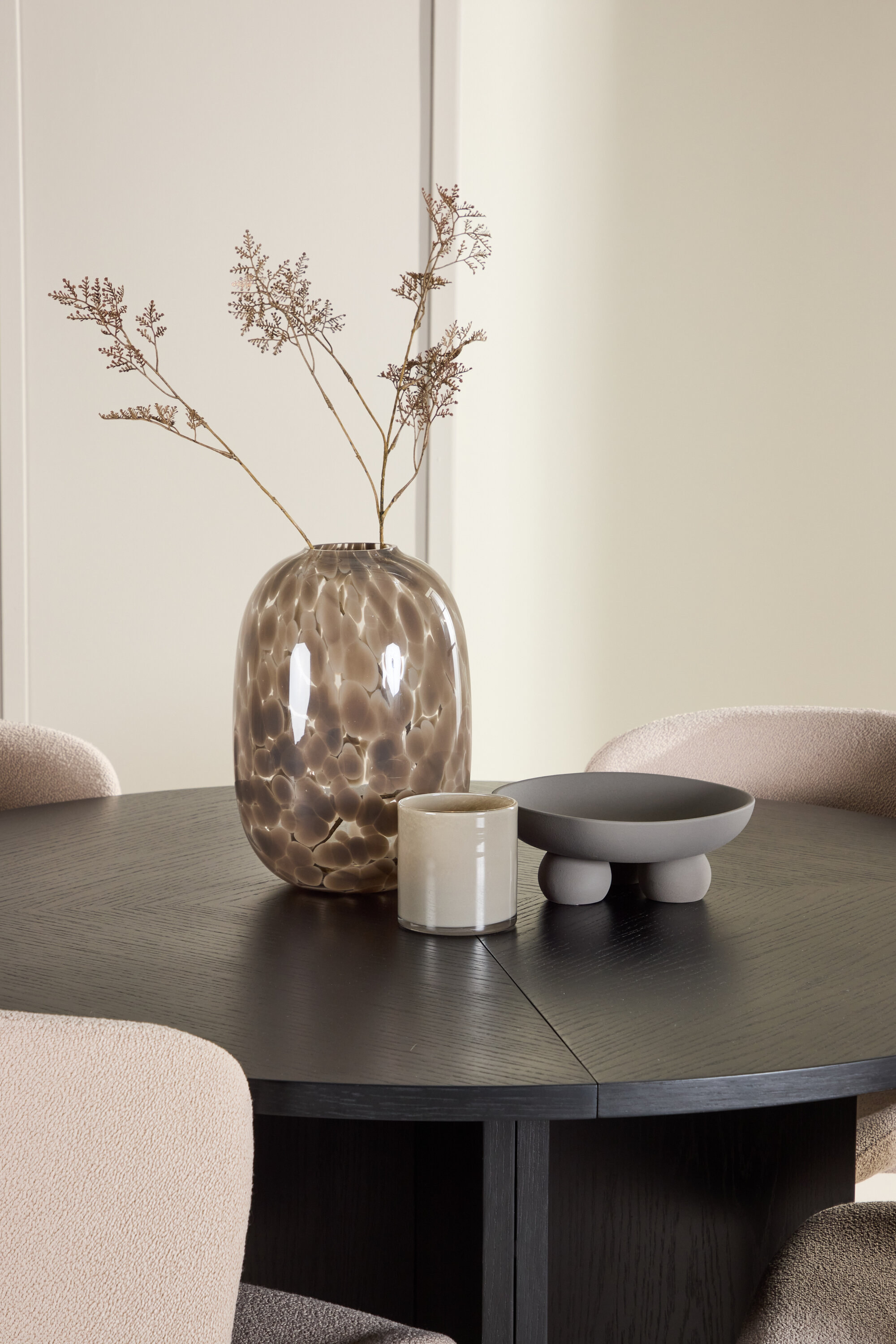 deLOHN Strada, Astoria Ovális étkezőgarnitúra deLOHN Strada, Astoria Ovális étkezőgarnitúra