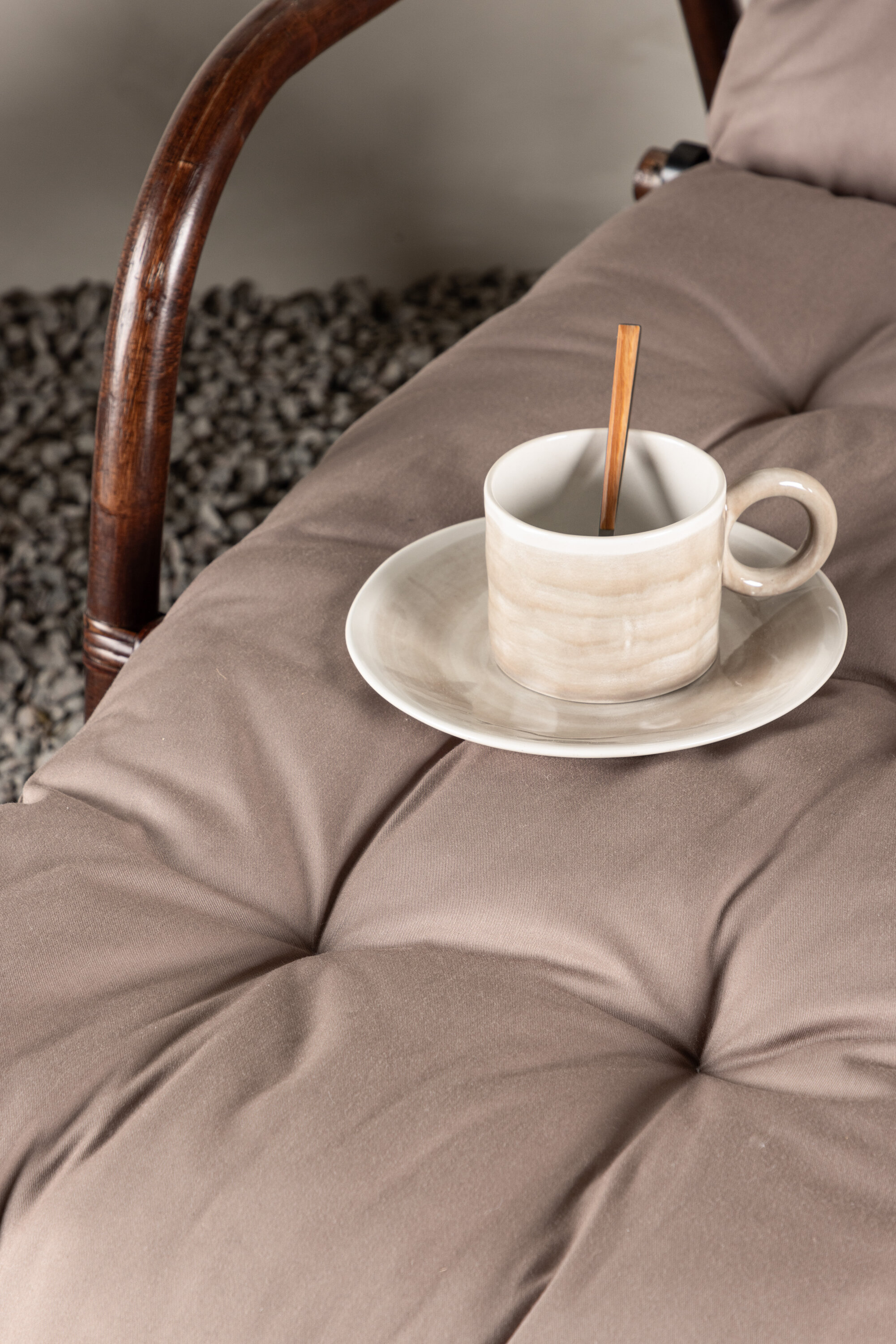 deLOHN Nella Napozóágy