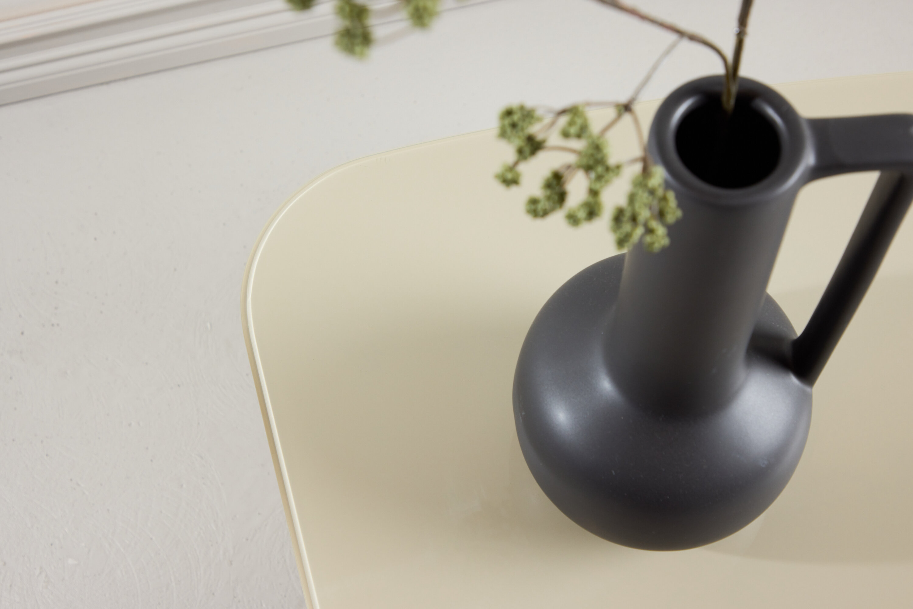 deLOHN Grönvik Kisasztal deLOHN Grönvik Kisasztal