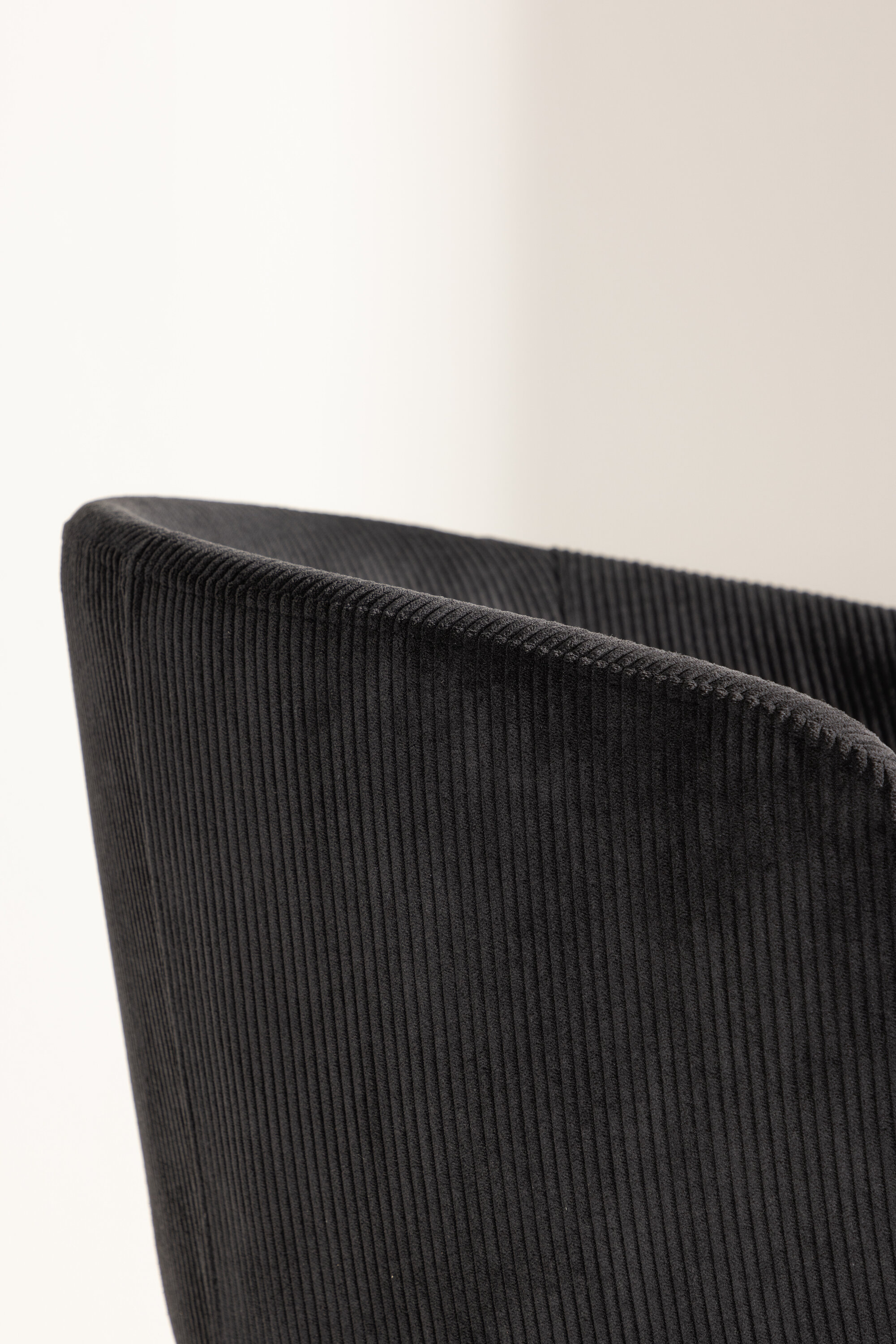 deLOHN Berit Étkezőszék