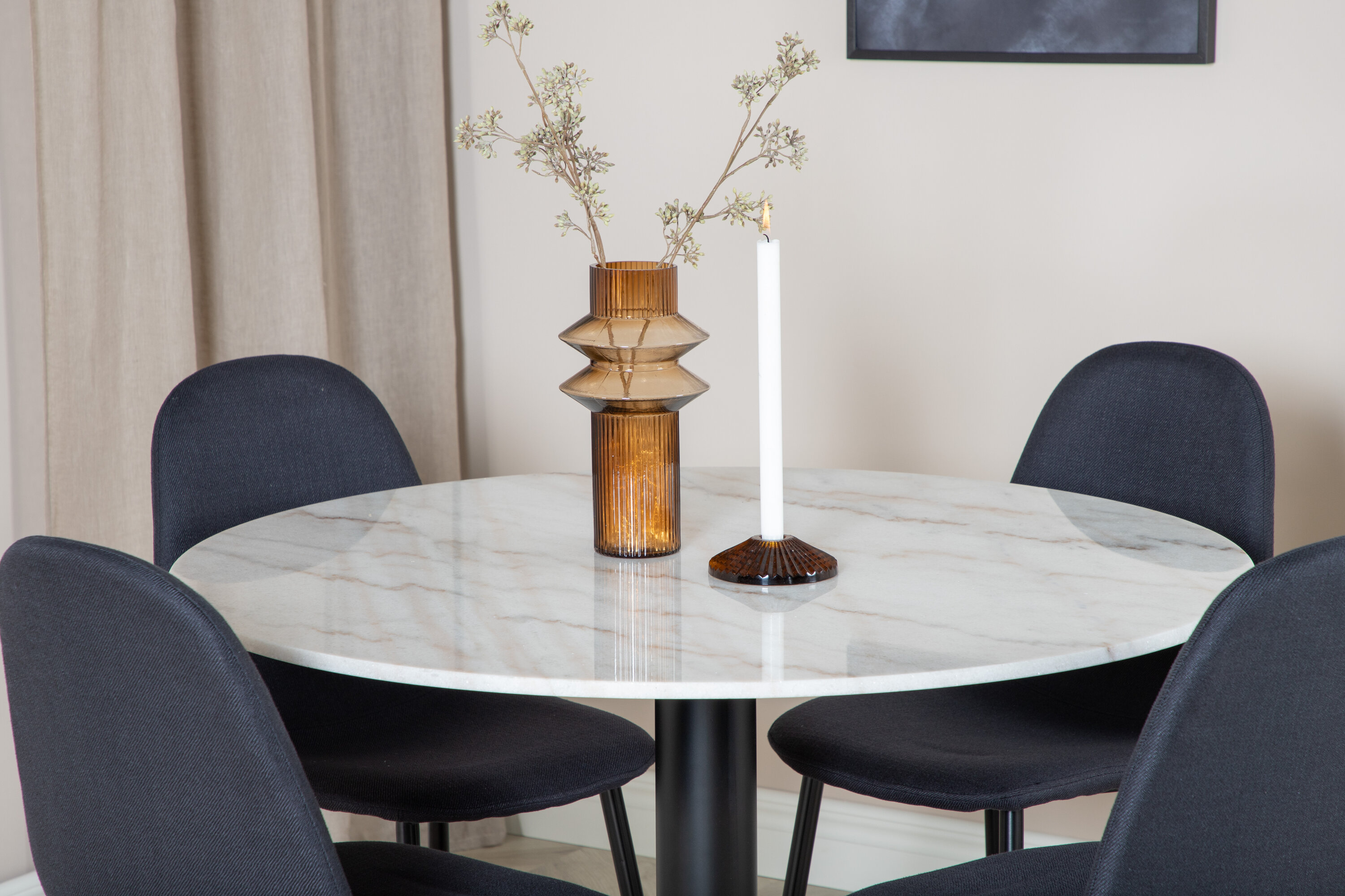 deLOHN Estelle, Polar Kör alakú étkezőgarnitúra