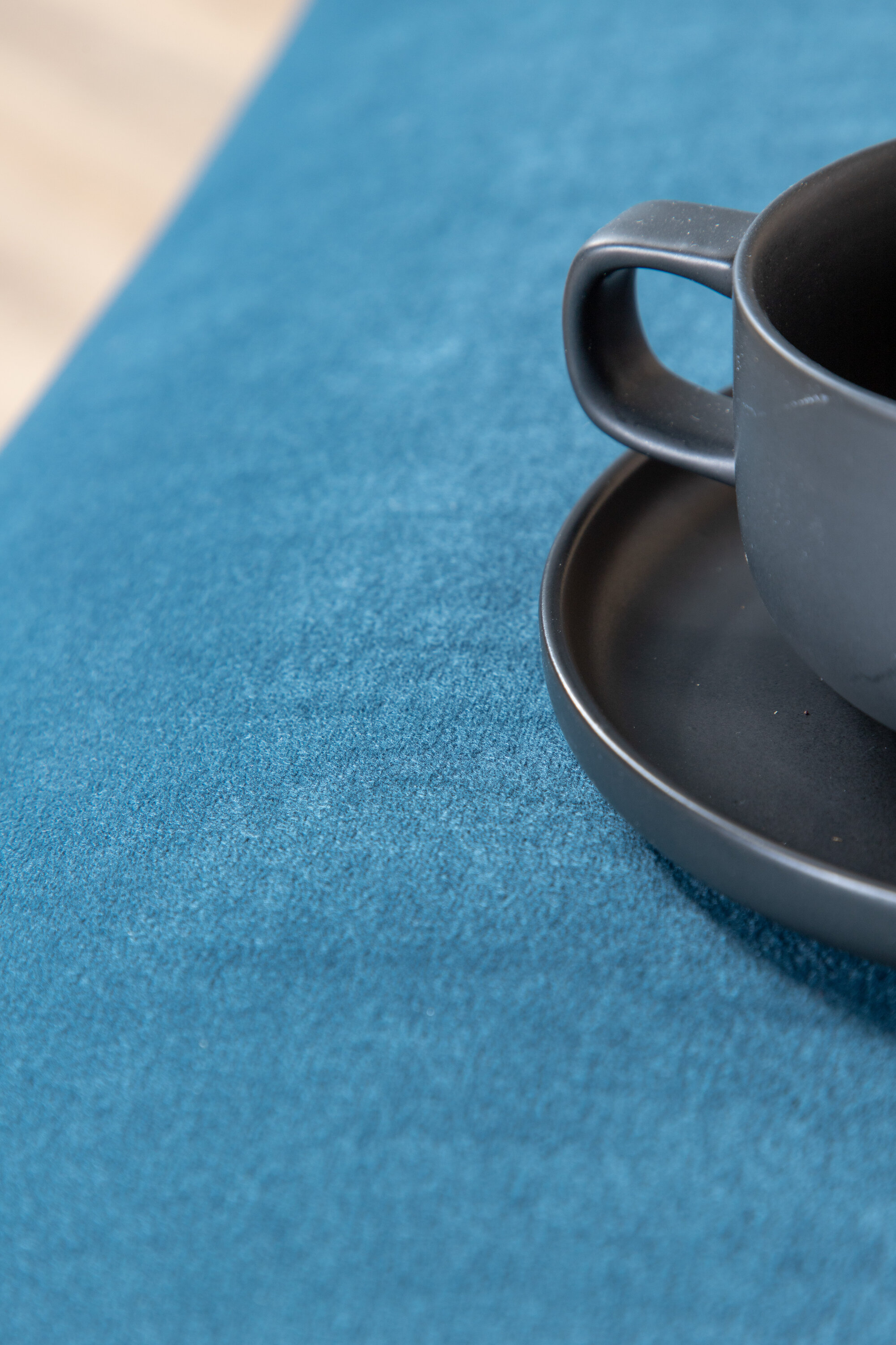 deLOHN Boom Lábtartós puff