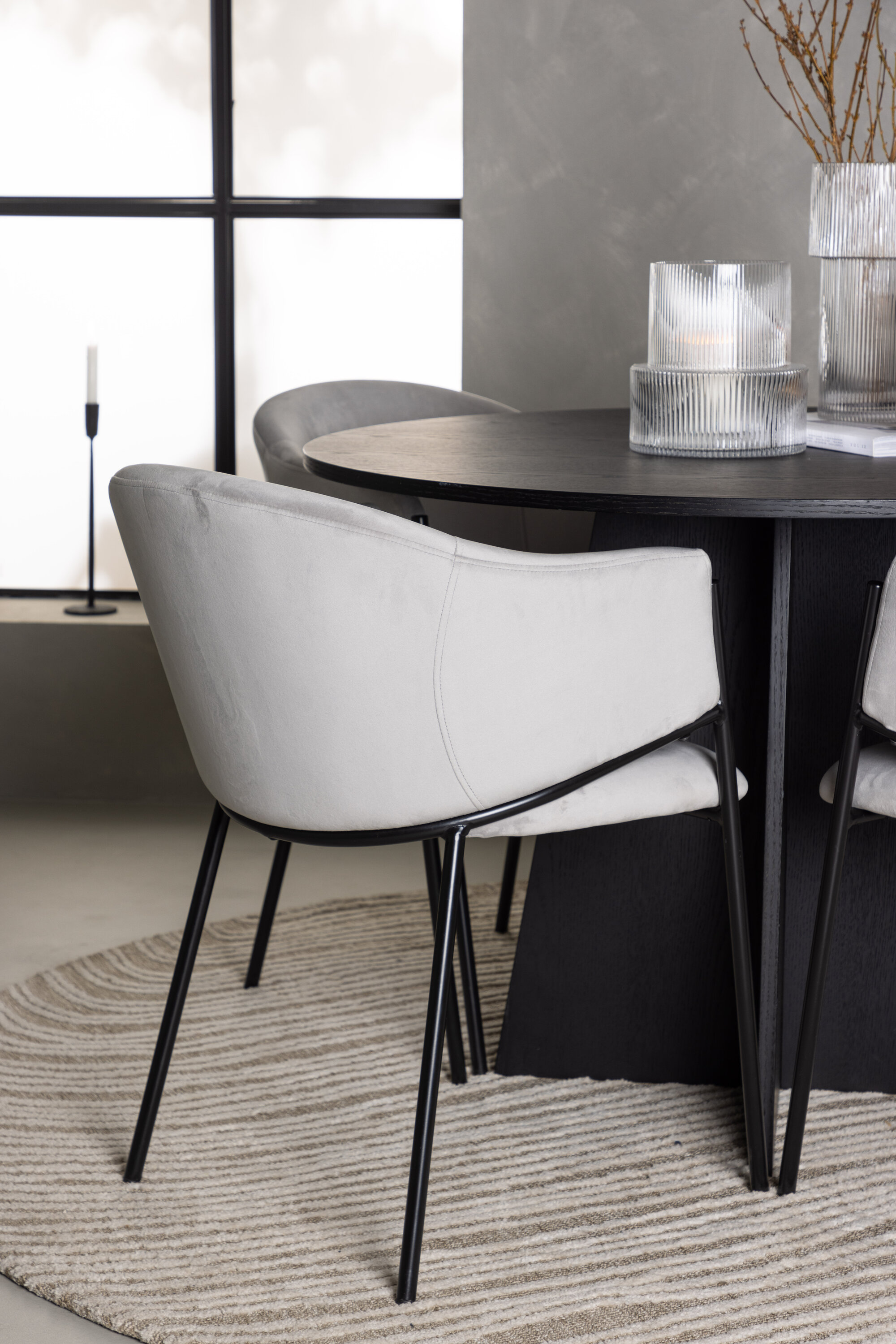 deLOHN Evelina Kör alakú étkezőgarnitúra