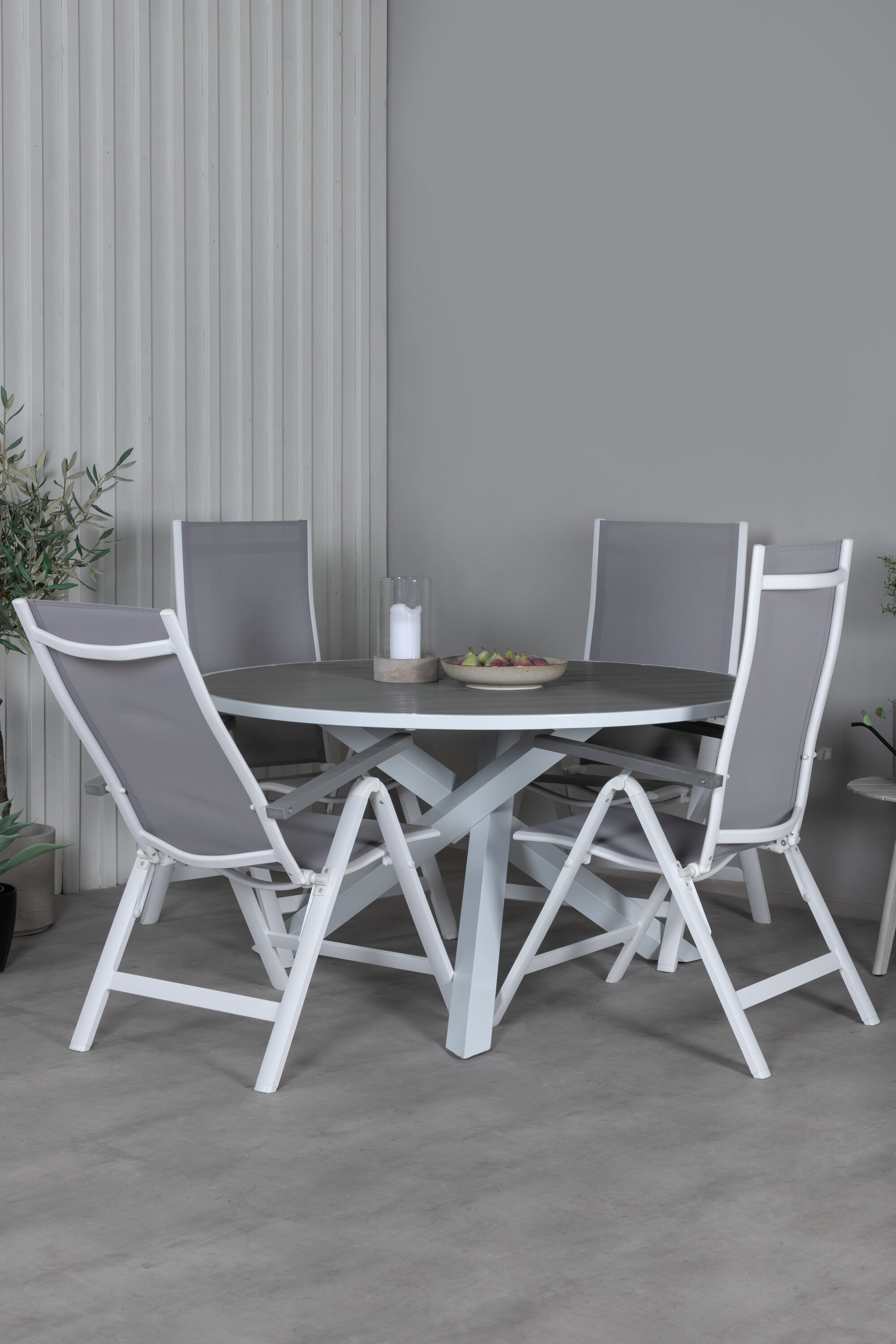 deLOHN Parma, Albany Étkezőgarnitúra