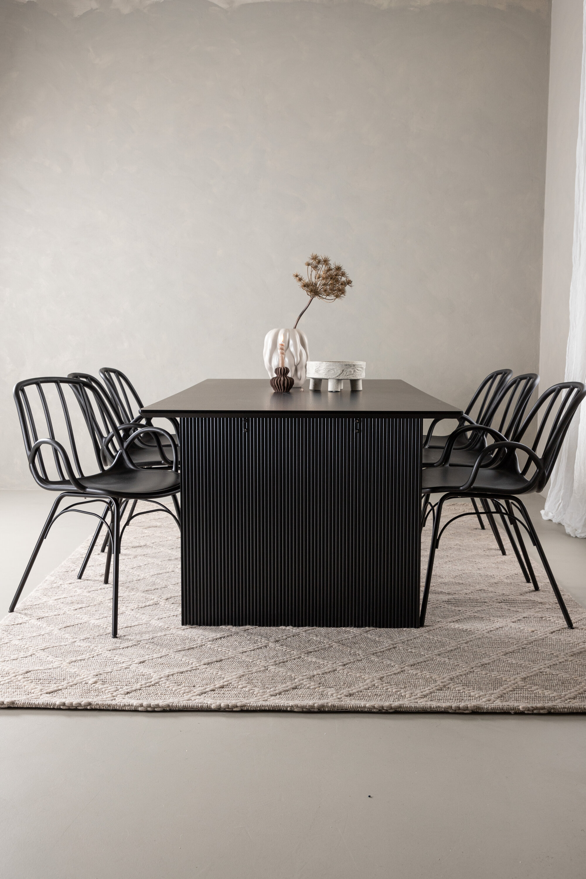 deLOHN Vail, Dyrön Téglalap alakú étkezőgarnitúra