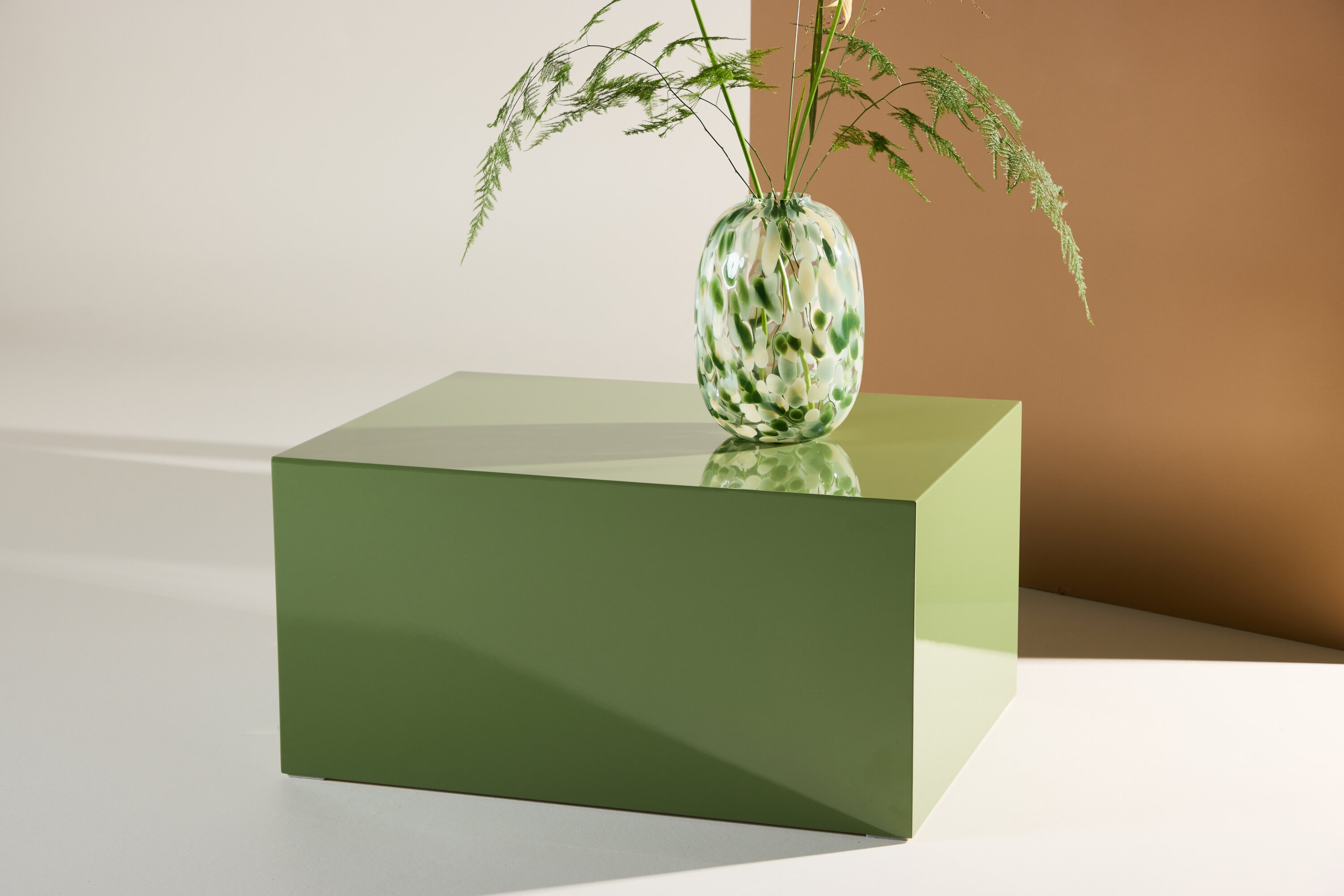 deLOHN York Dohányzóasztal