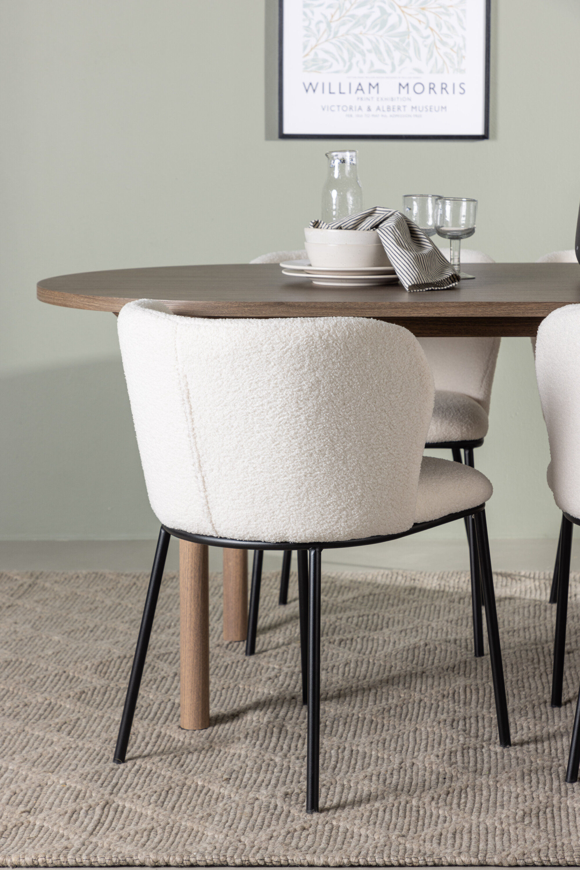 deLOHN Edina Ovális étkezőgarnitúra