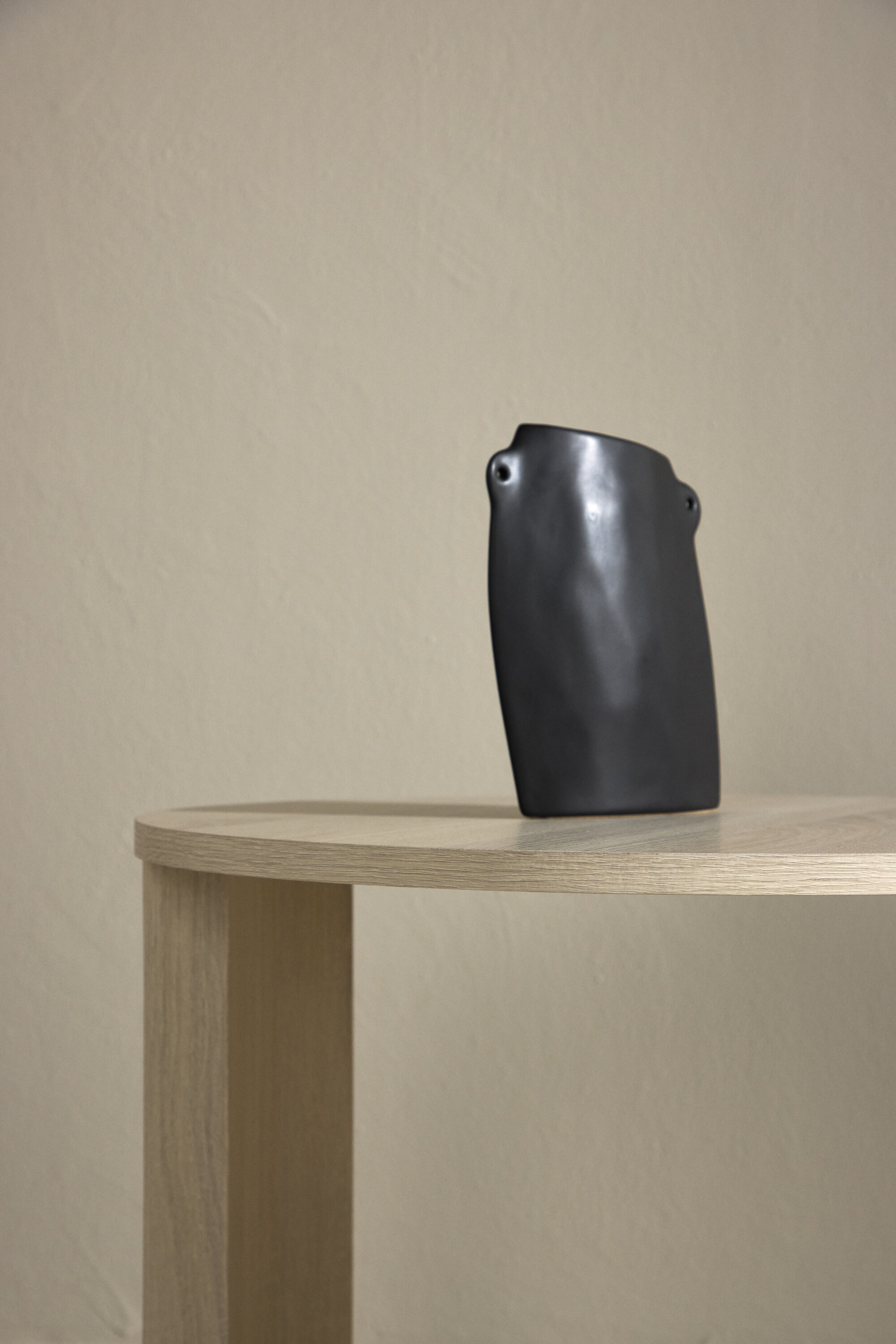 deLOHN Bristol Dohányzóasztal