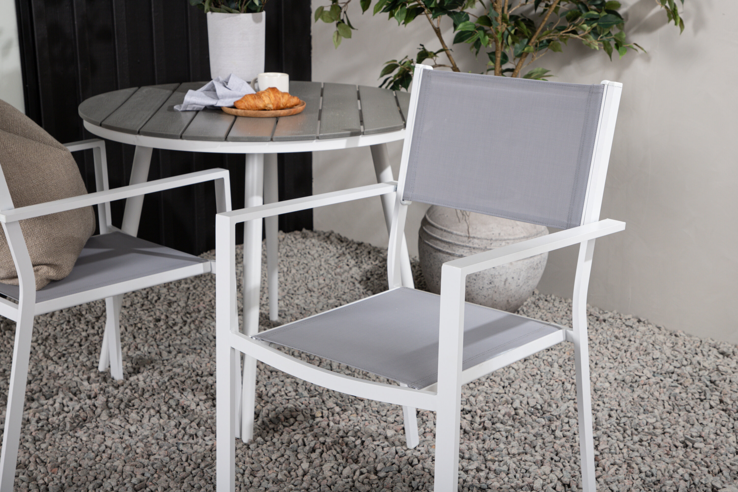 deLOHN Break, Copacabana Étkezőgarnitúra