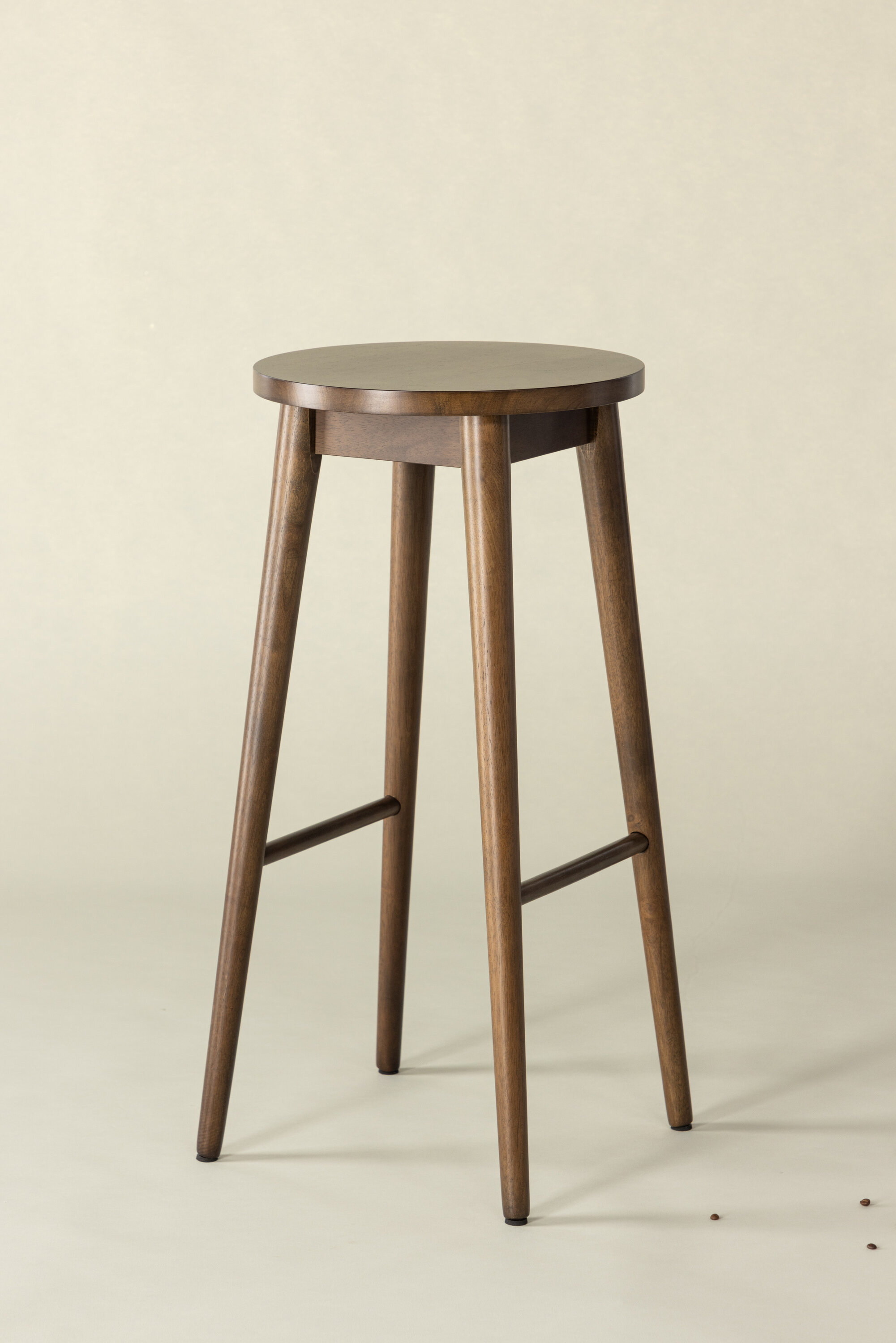 deLOHN Mollösand Bárszék