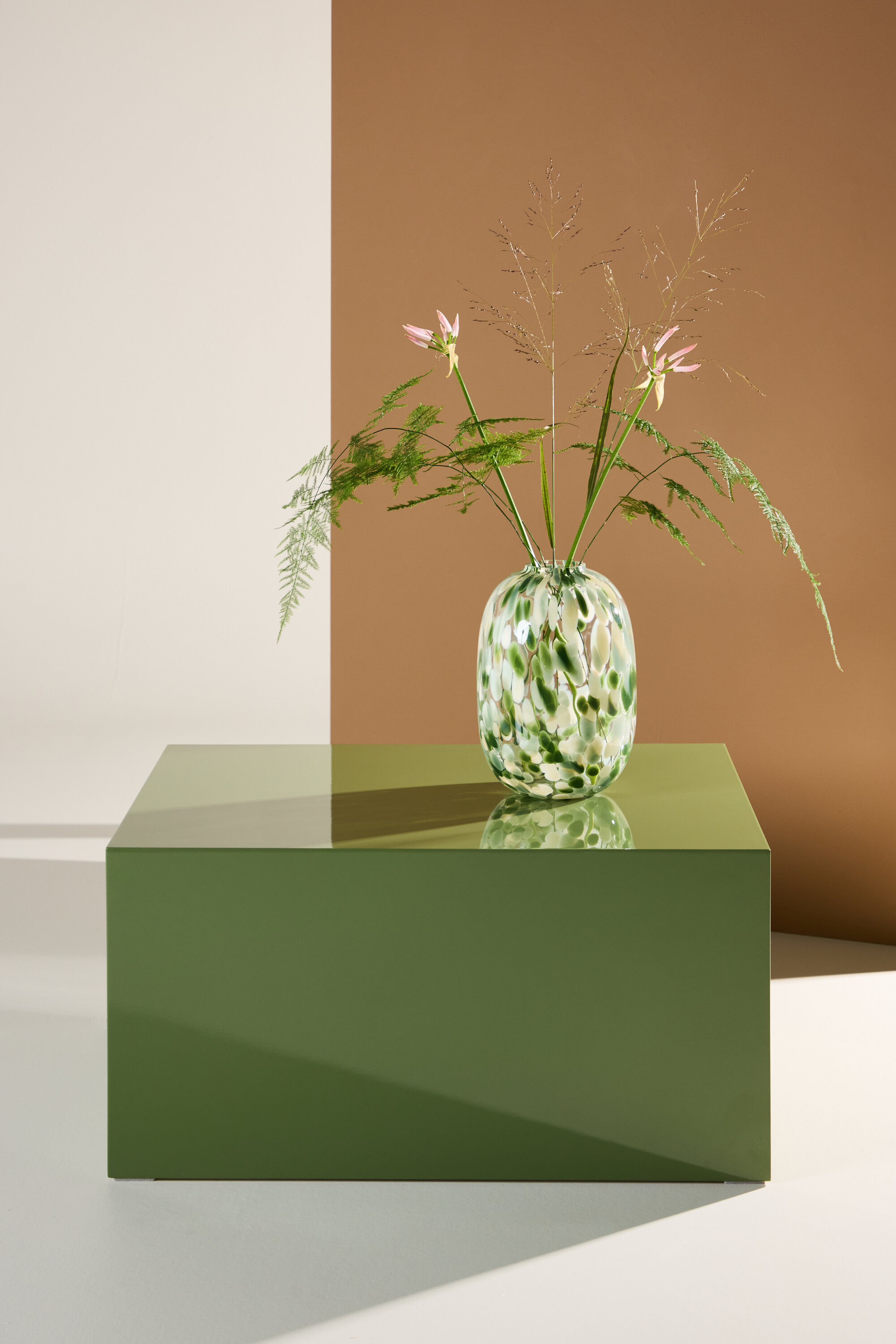 deLOHN York Dohányzóasztal