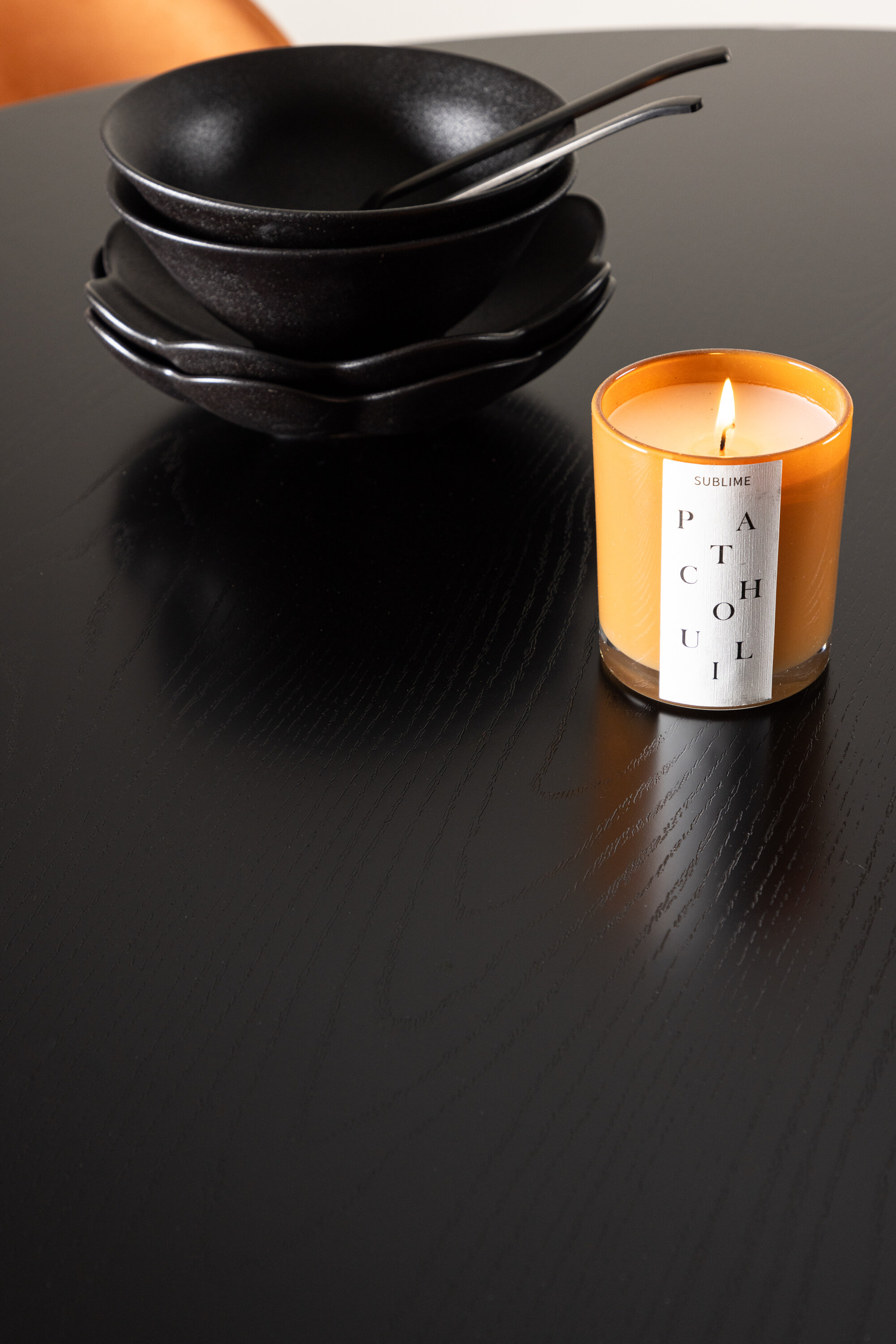 deLOHN Dipp Kerek étkezőasztal