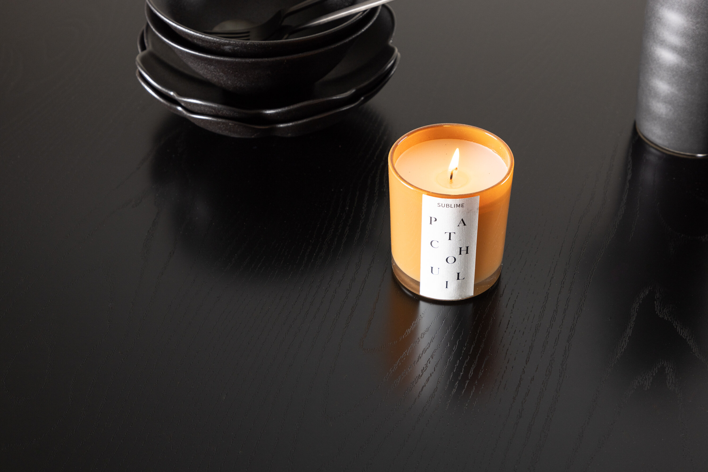 deLOHN Dipp Kerek étkezőasztal