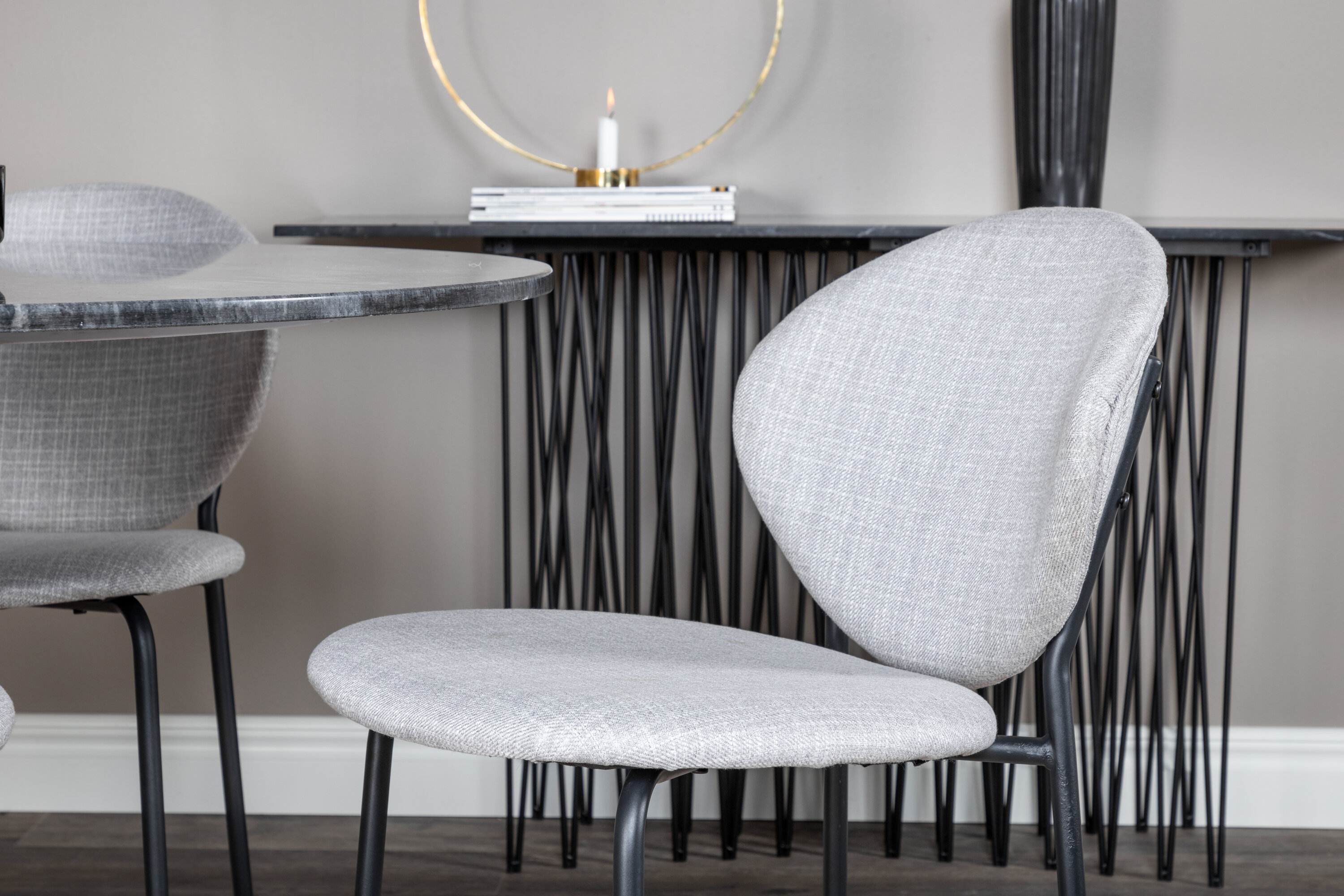 deLOHN Estelle, Vault Kör alakú étkezőgarnitúra