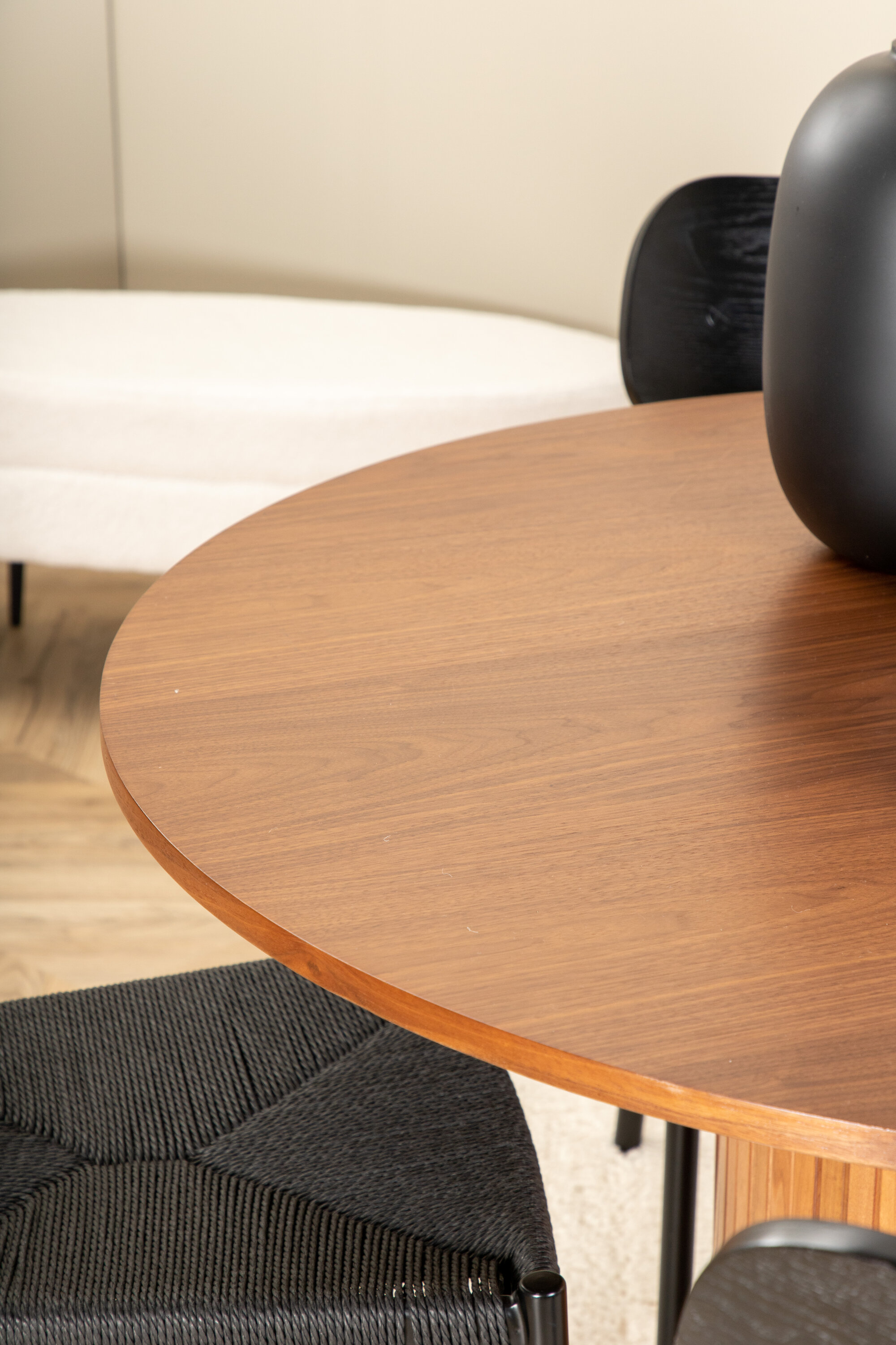 deLOHN Polly, Bianca Kör alakú étkezőgarnitúra