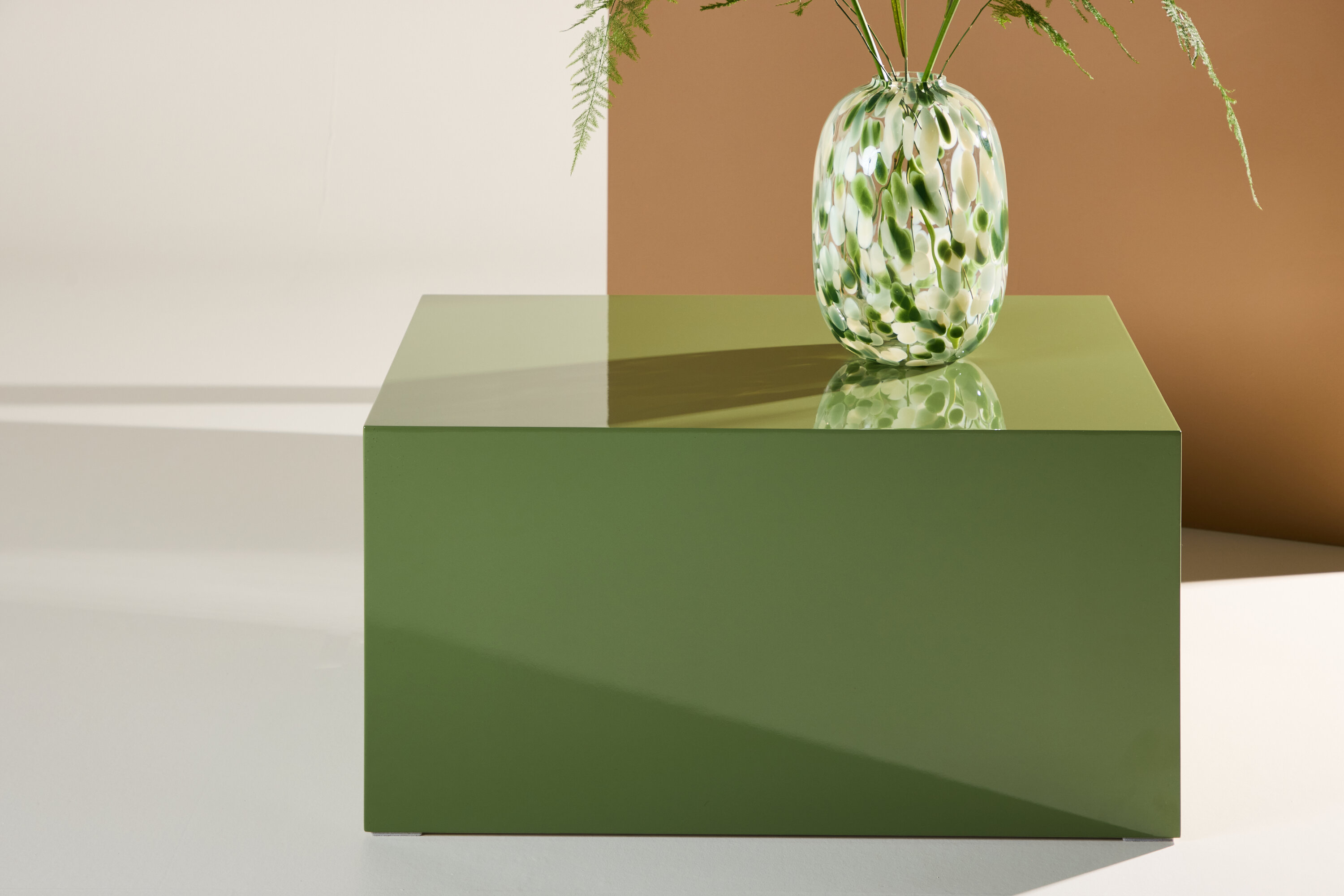 deLOHN York Dohányzóasztal