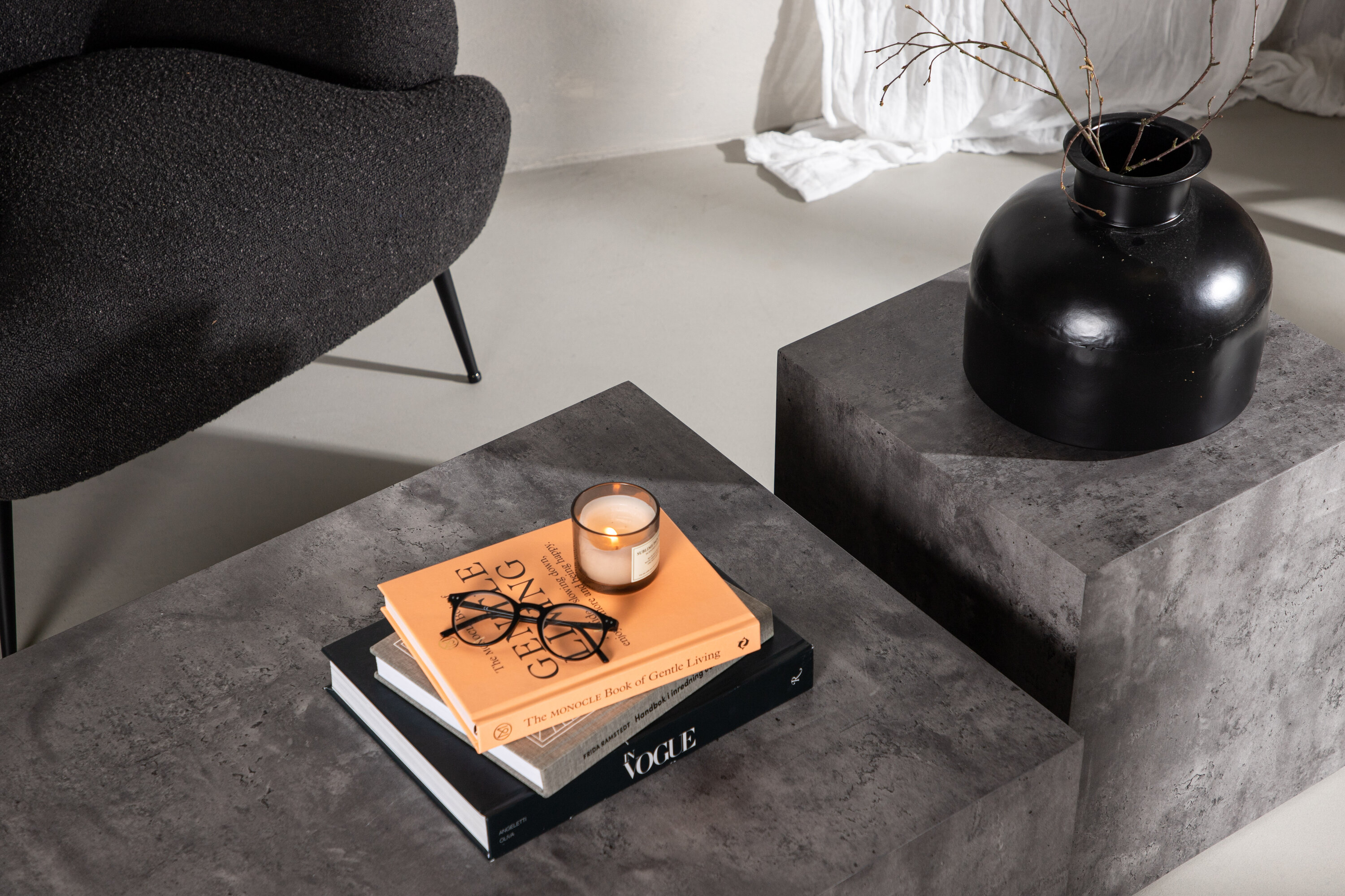 deLOHN York Dohányzóasztal