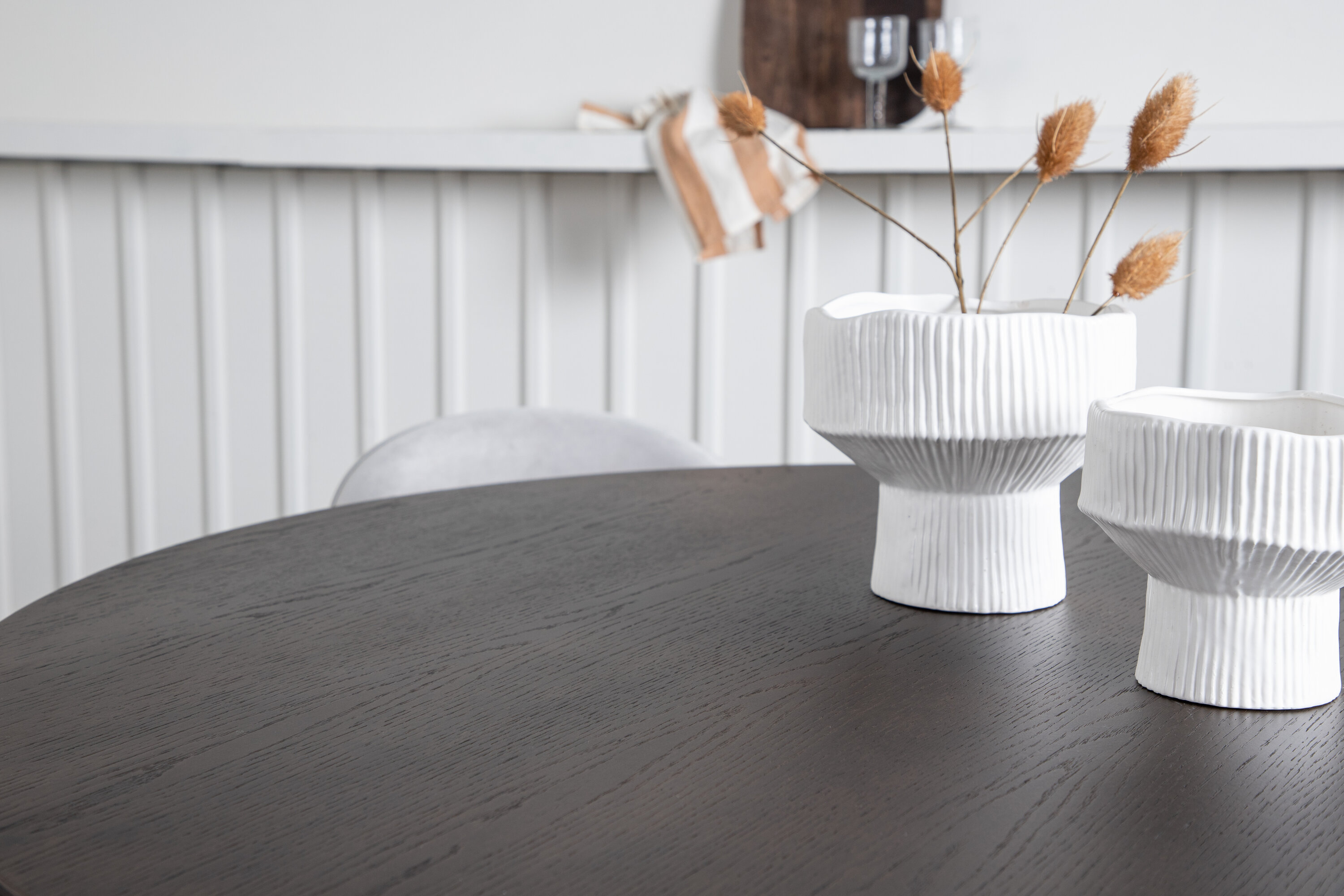 deLOHN Stone round, Velvet Kör alakú étkezőgarnitúra