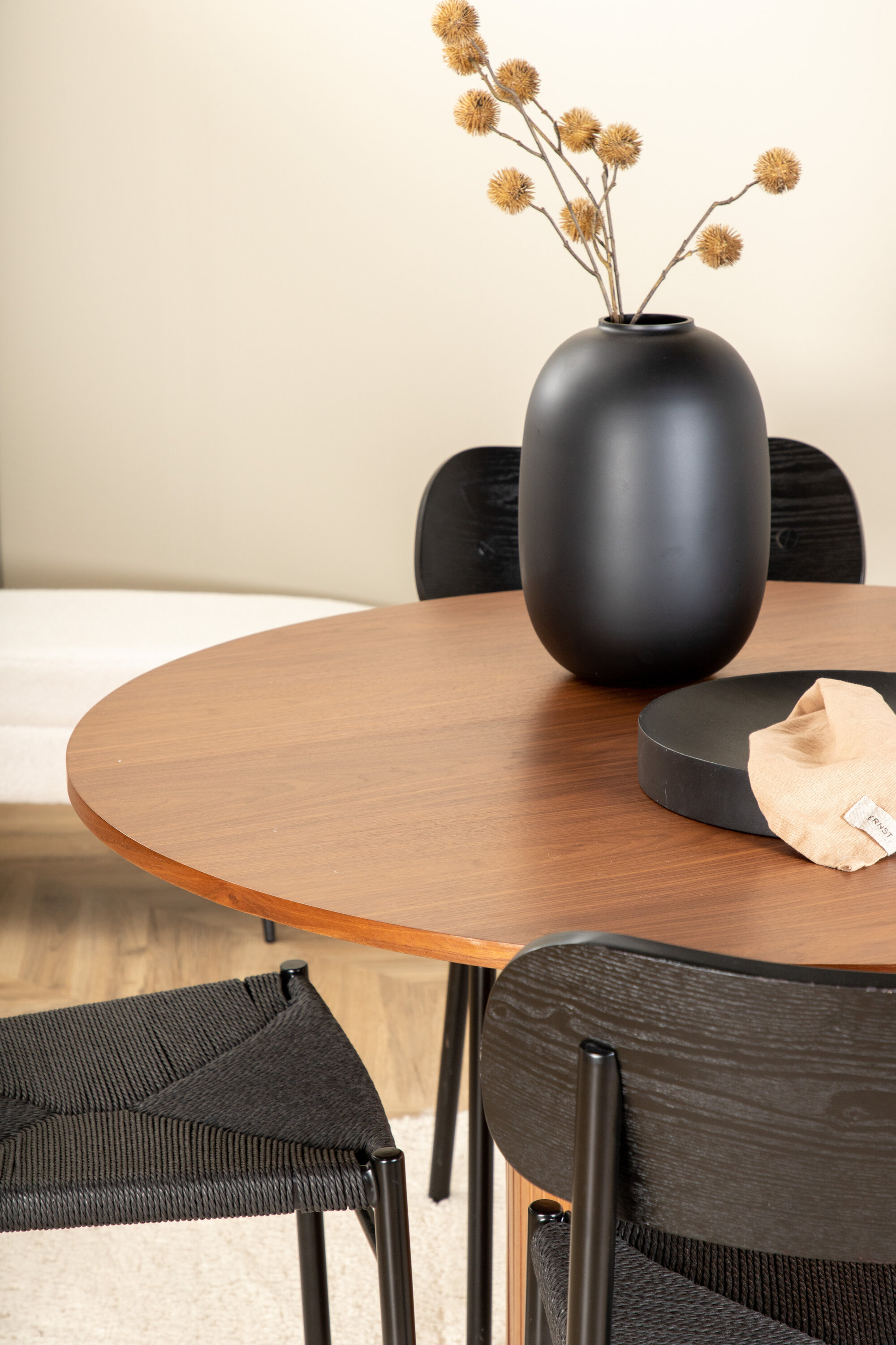 deLOHN Polly, Bianca Kör alakú étkezőgarnitúra