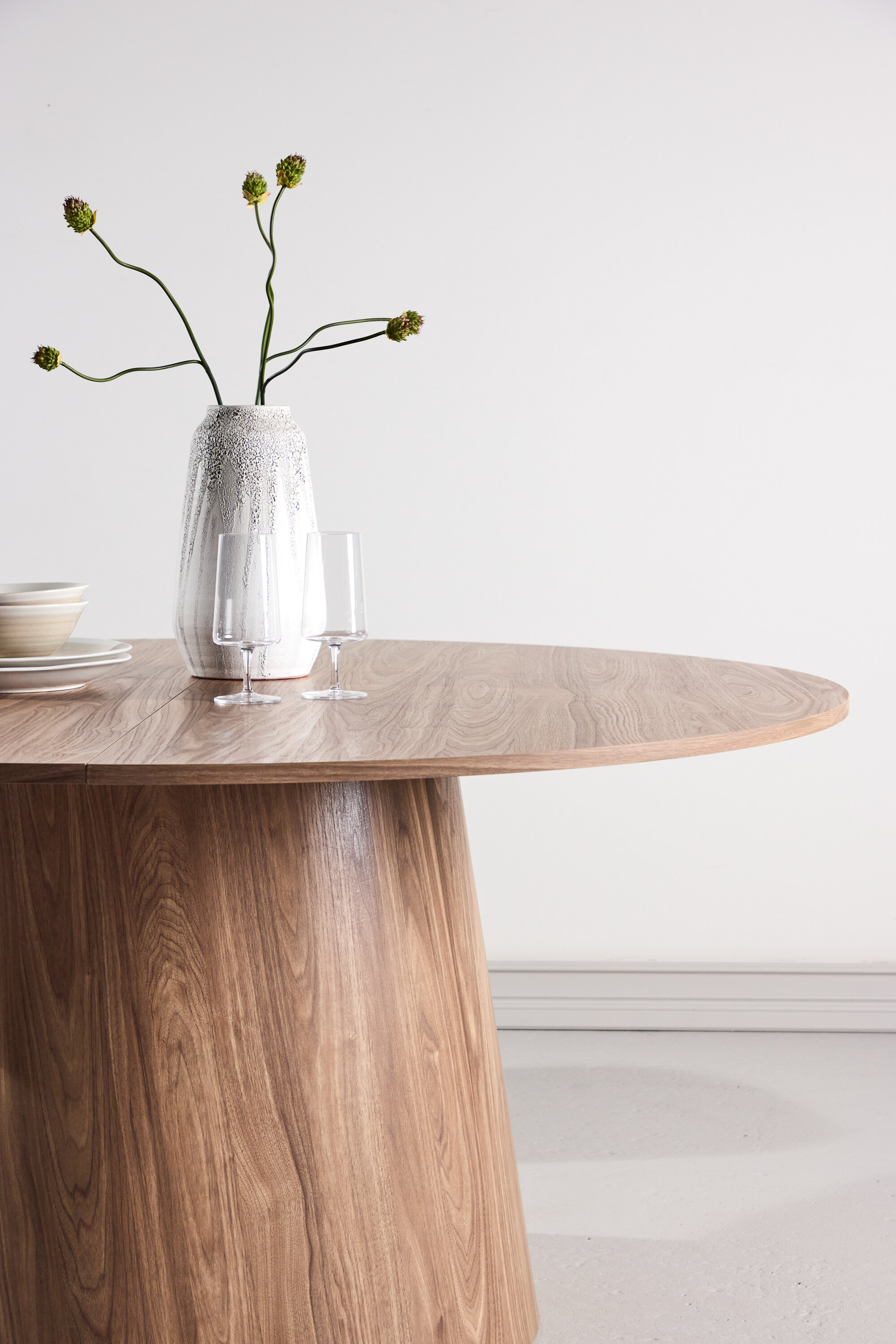 deLOHN Lanzo Kerek étkezőasztal deLOHN Lanzo Kerek étkezőasztal