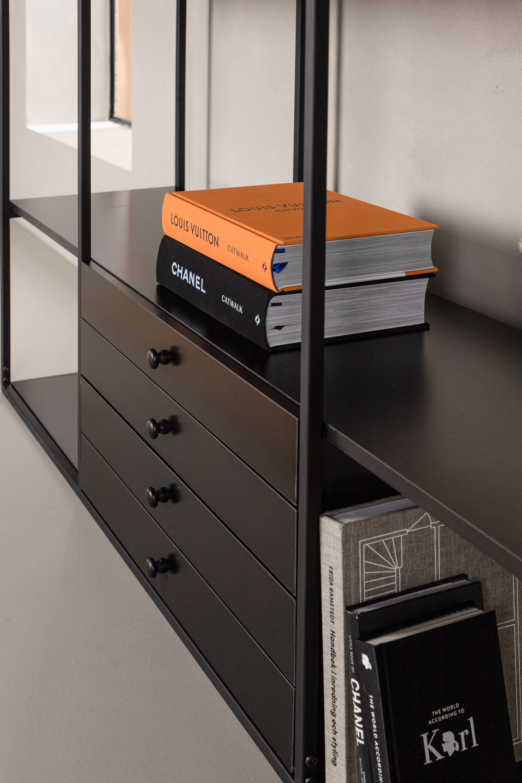 deLOHN Amarillo Tárolószekrény