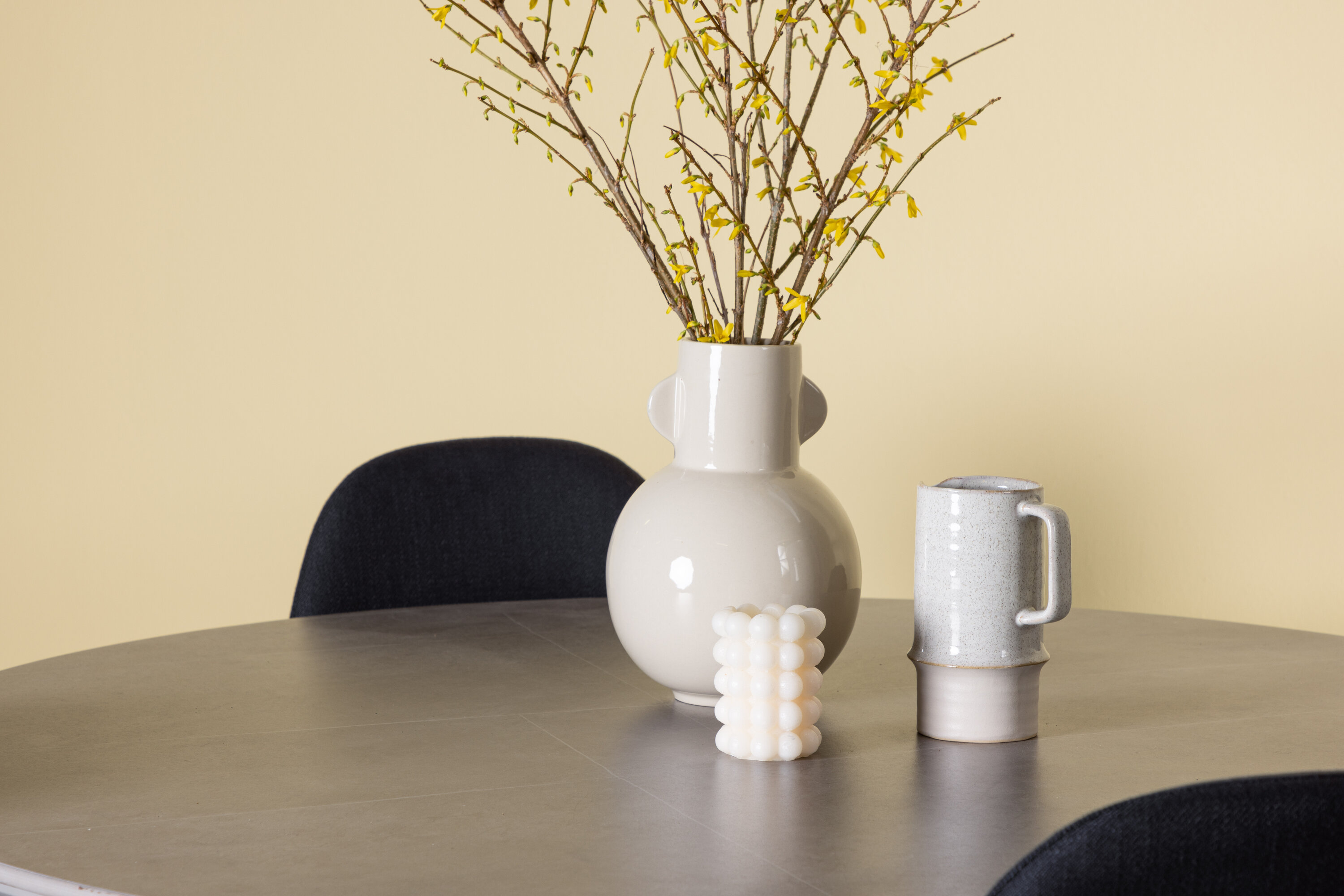 deLOHN Piazza, Polar Kör alakú étkezőgarnitúra