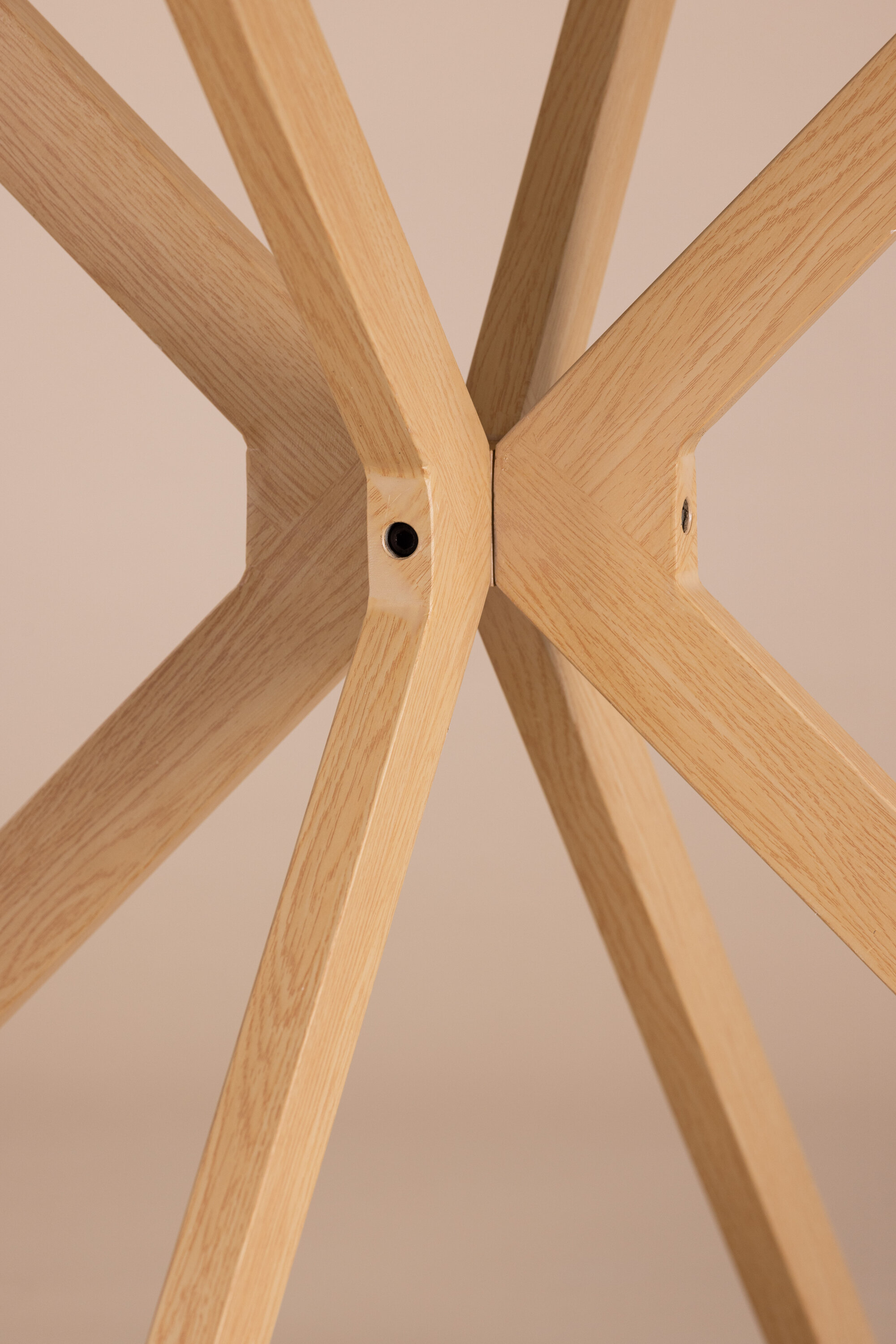 deLOHN Piazza Kerek étkezőasztal