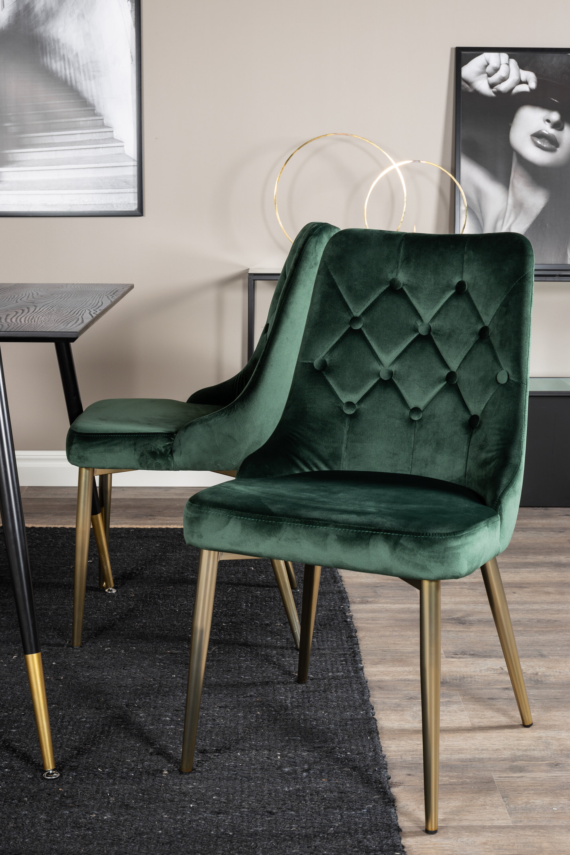 deLOHN Dipp, Velvet Deluxe Kör alakú étkezőgarnitúra deLOHN Dipp, Velvet Deluxe Kör alakú étkezőgarnitúra