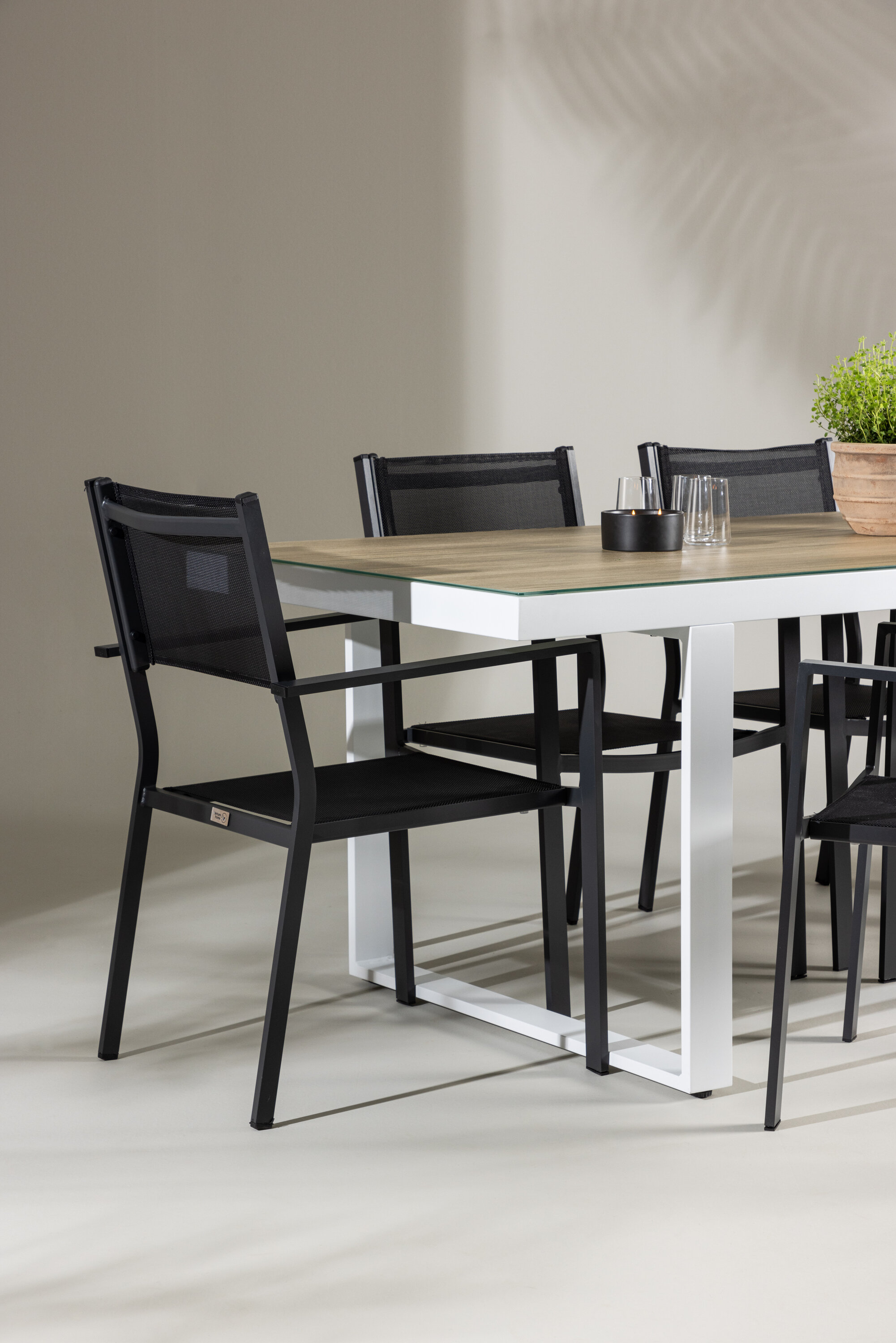 deLOHN Merlo, Copacabana Étkezőgarnitúra