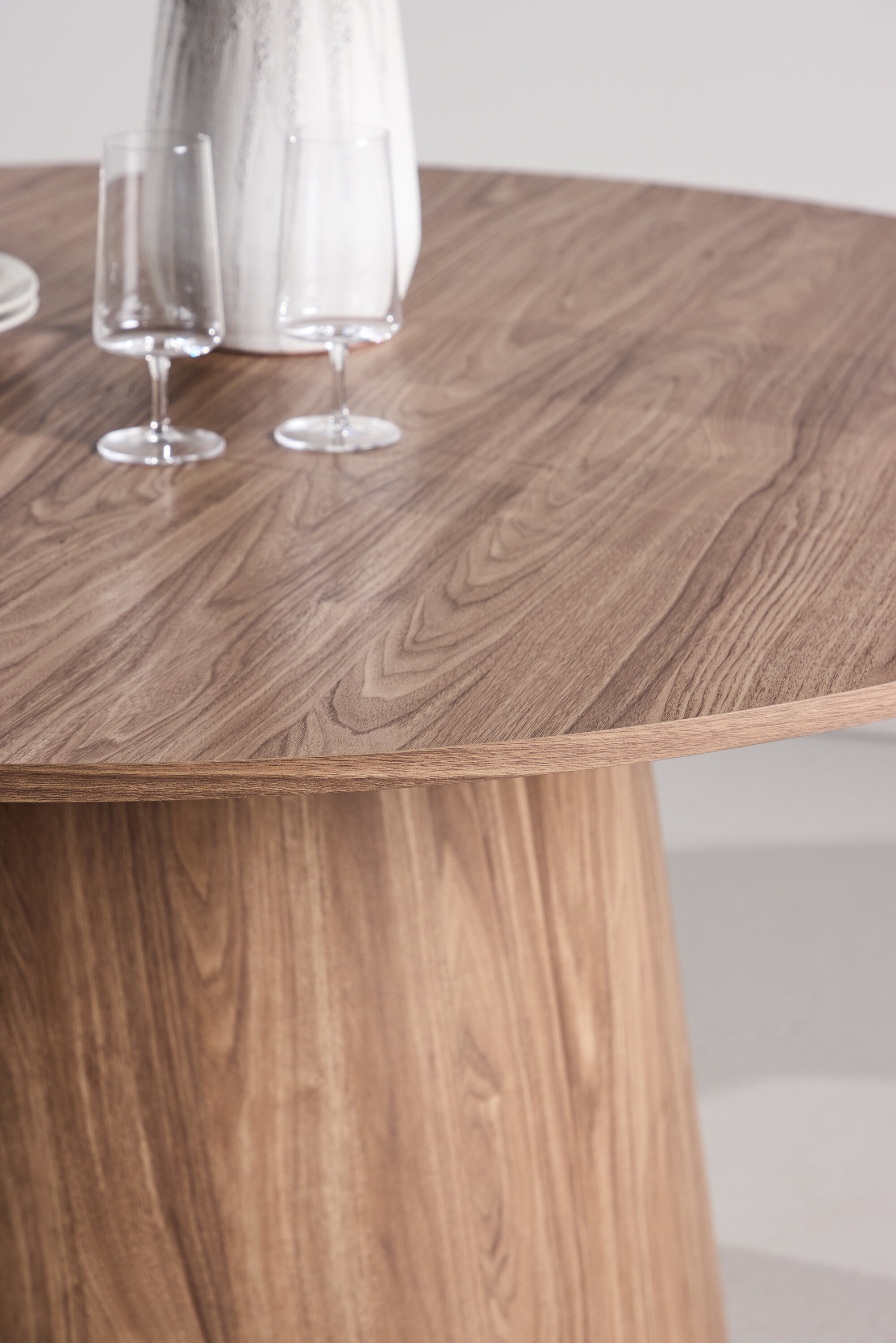 deLOHN Lanzo Kerek étkezőasztal deLOHN Lanzo Kerek étkezőasztal