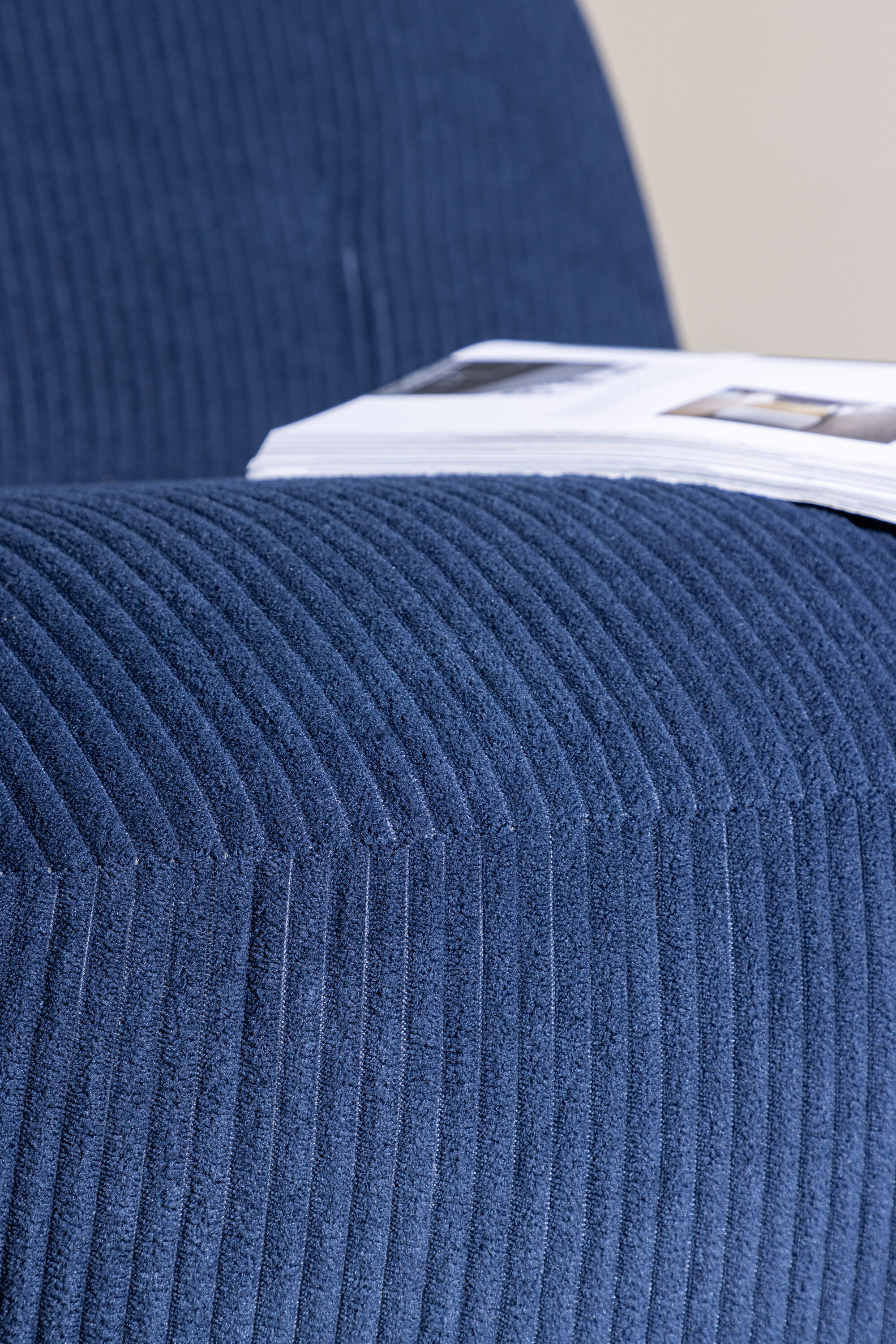 deLOHN Mahla Nyugágy szék