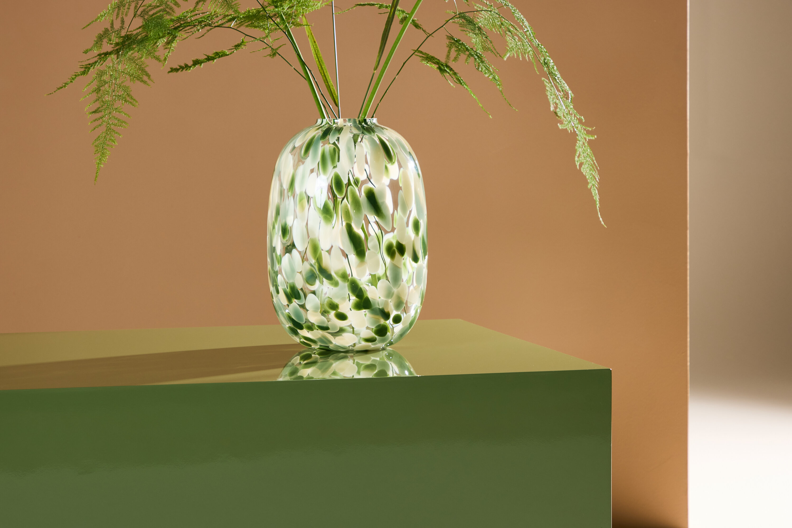 deLOHN York Dohányzóasztal