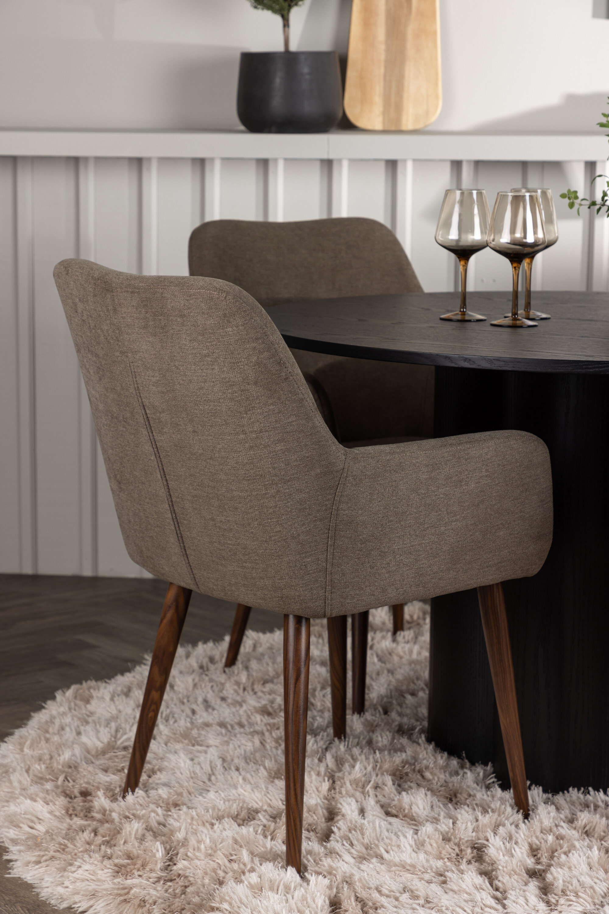 deLOHN Tomorrow Kör alakú étkezőgarnitúra