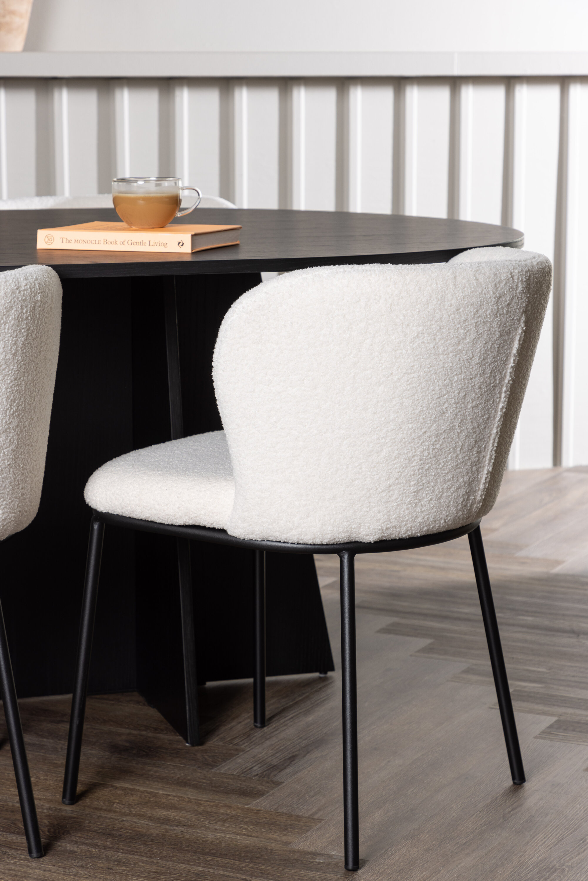 deLOHN Edina Ovális étkezőgarnitúra