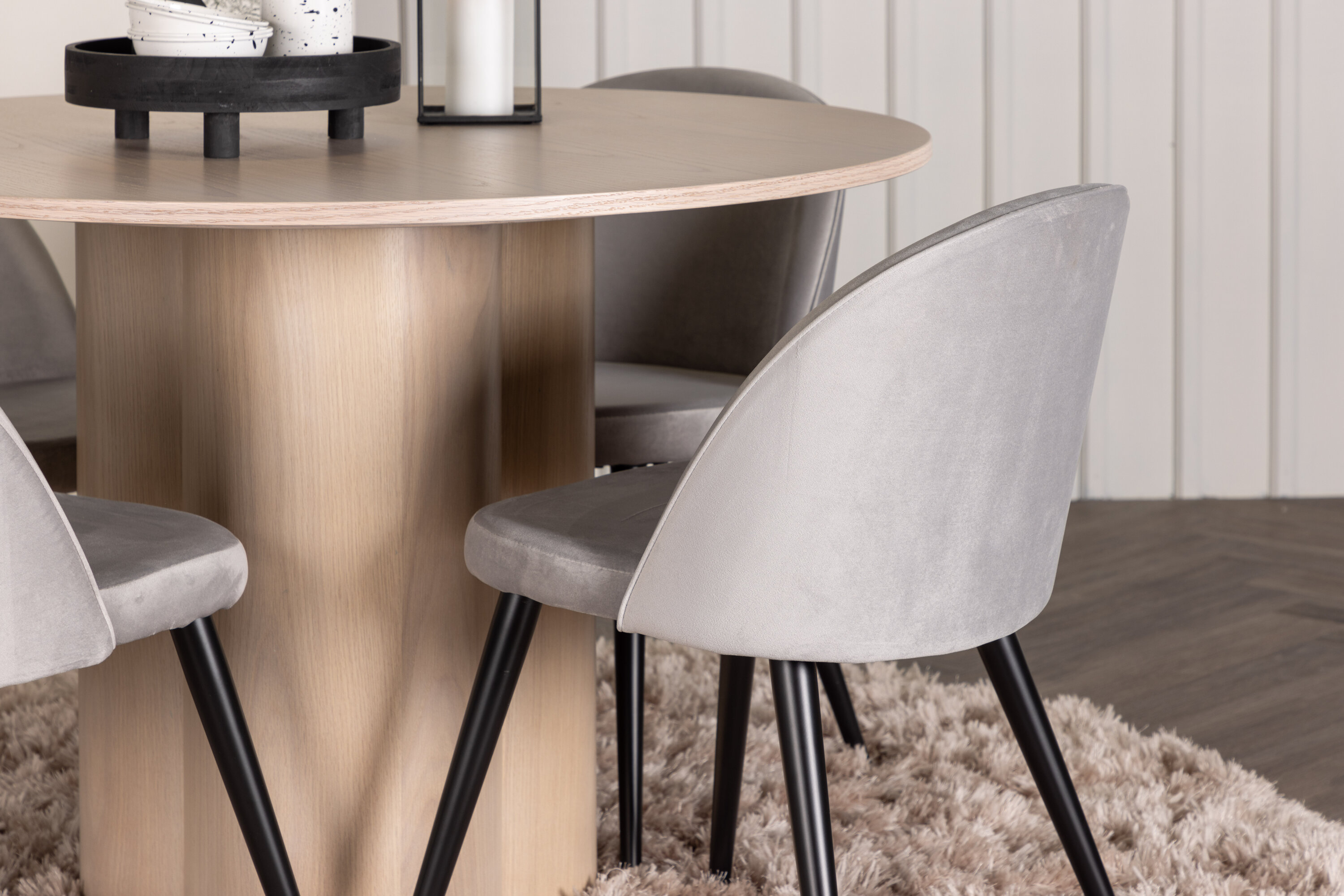 deLOHN Olivia, Velvet Kör alakú étkezőgarnitúra
