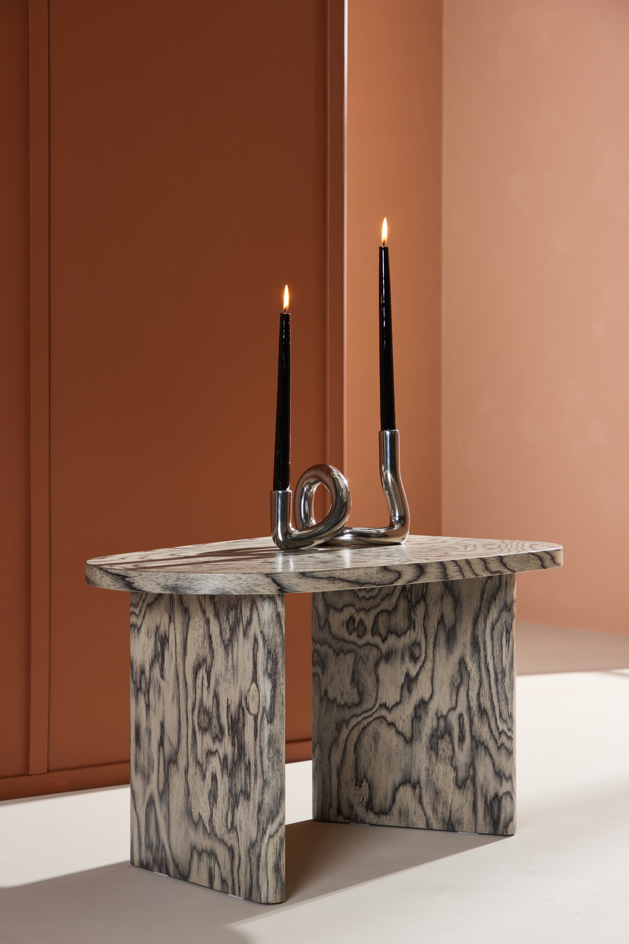 deLOHN Grönvik Dohányzóasztal deLOHN Grönvik Dohányzóasztal