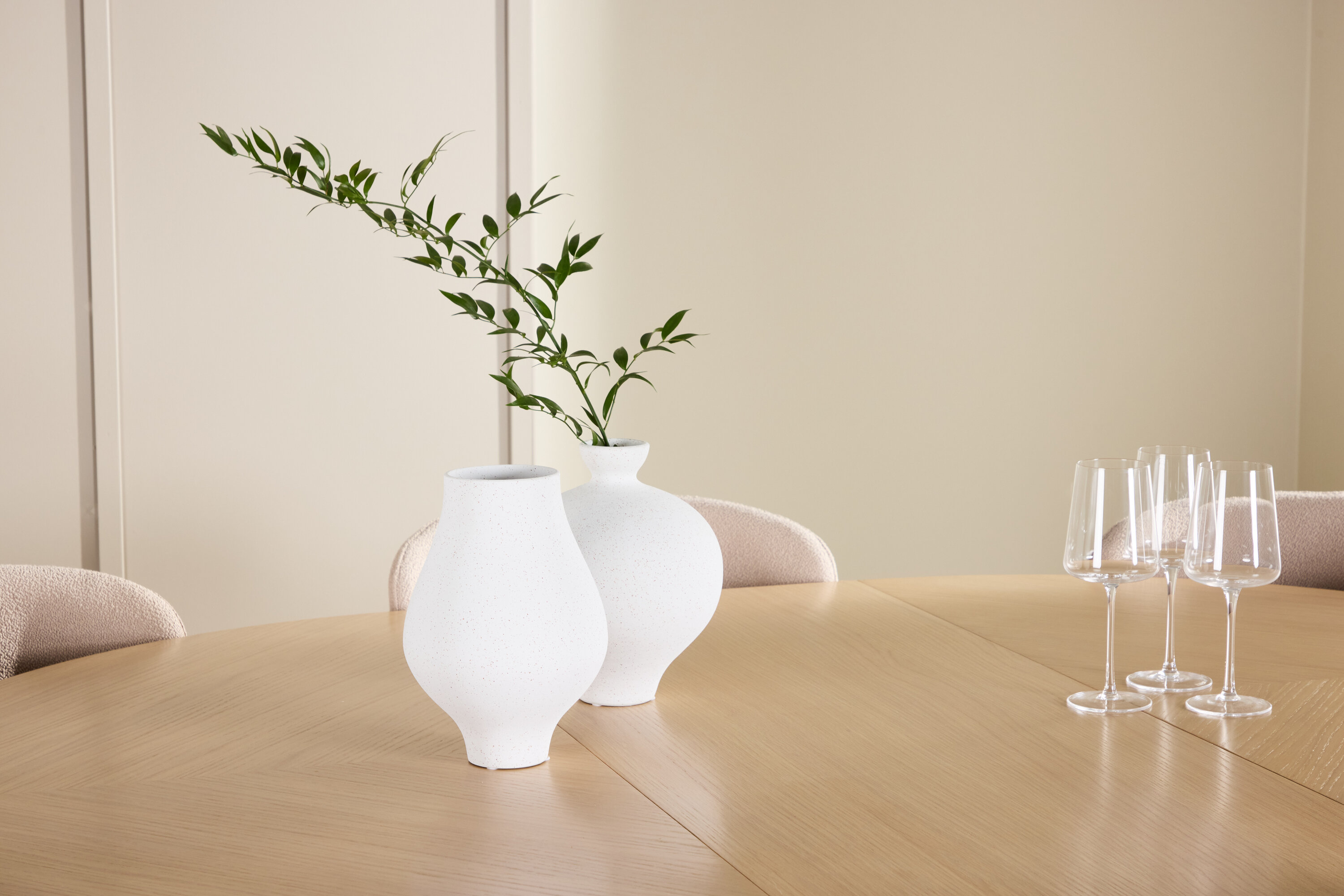 deLOHN Strada, Astoria Ovális étkezőgarnitúra