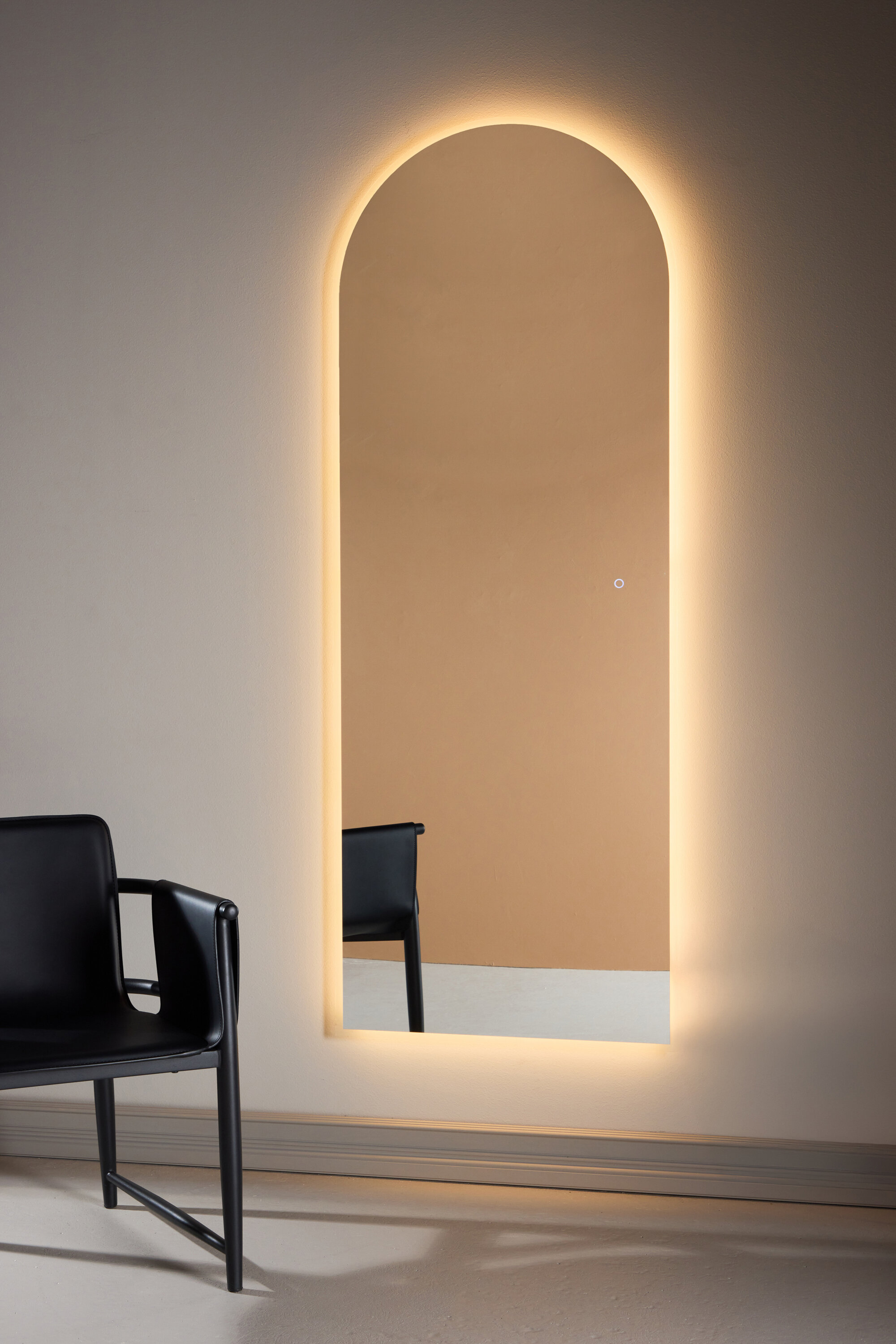 deLOHN Skeppsvik Nagy tükör