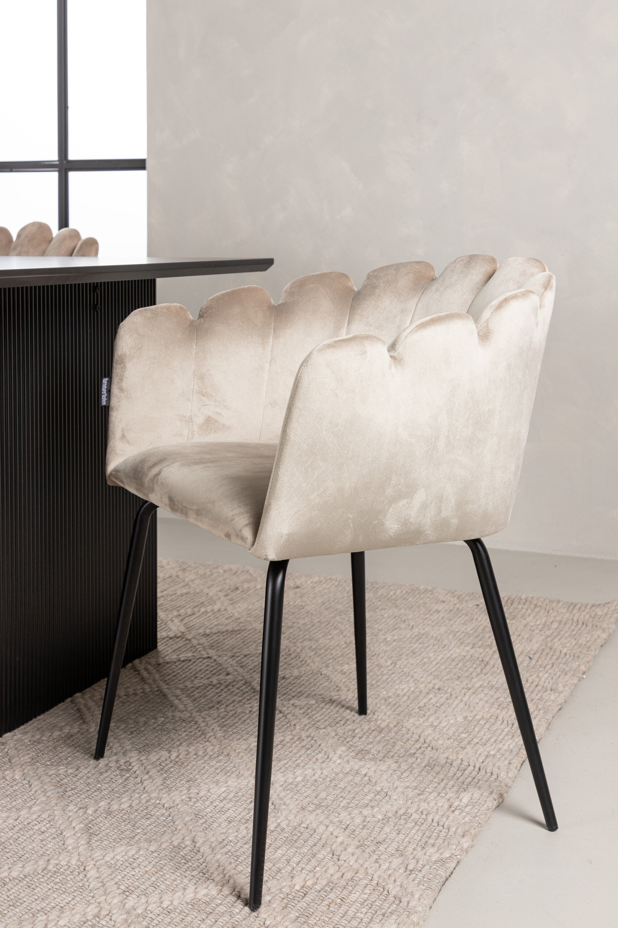 deLOHN Vail, Limhamn Téglalap alakú étkezőgarnitúra