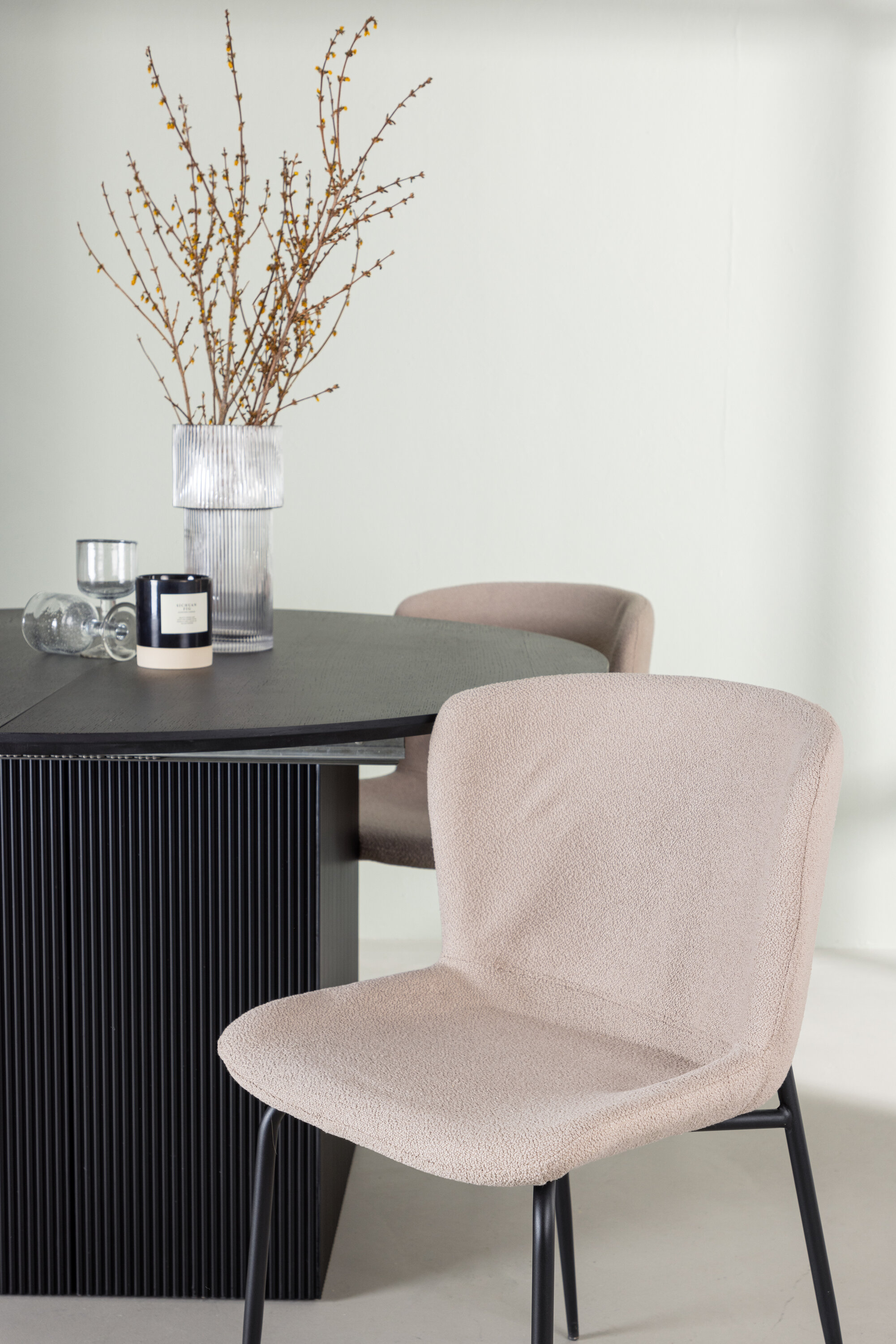 deLOHN Modesto Kör alakú étkezőgarnitúra