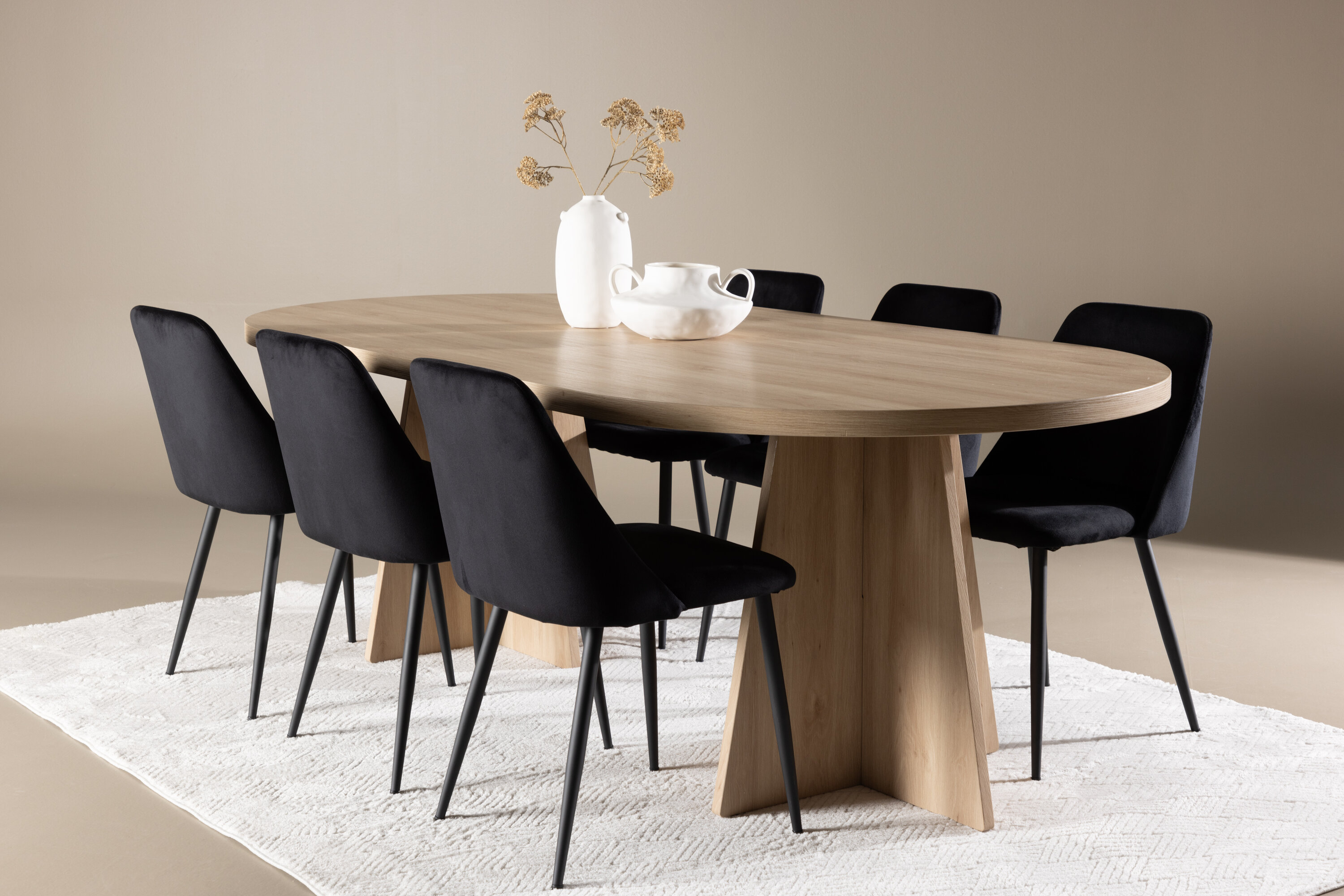 deLOHN Bootcut, Night Ovális étkezőgarnitúra