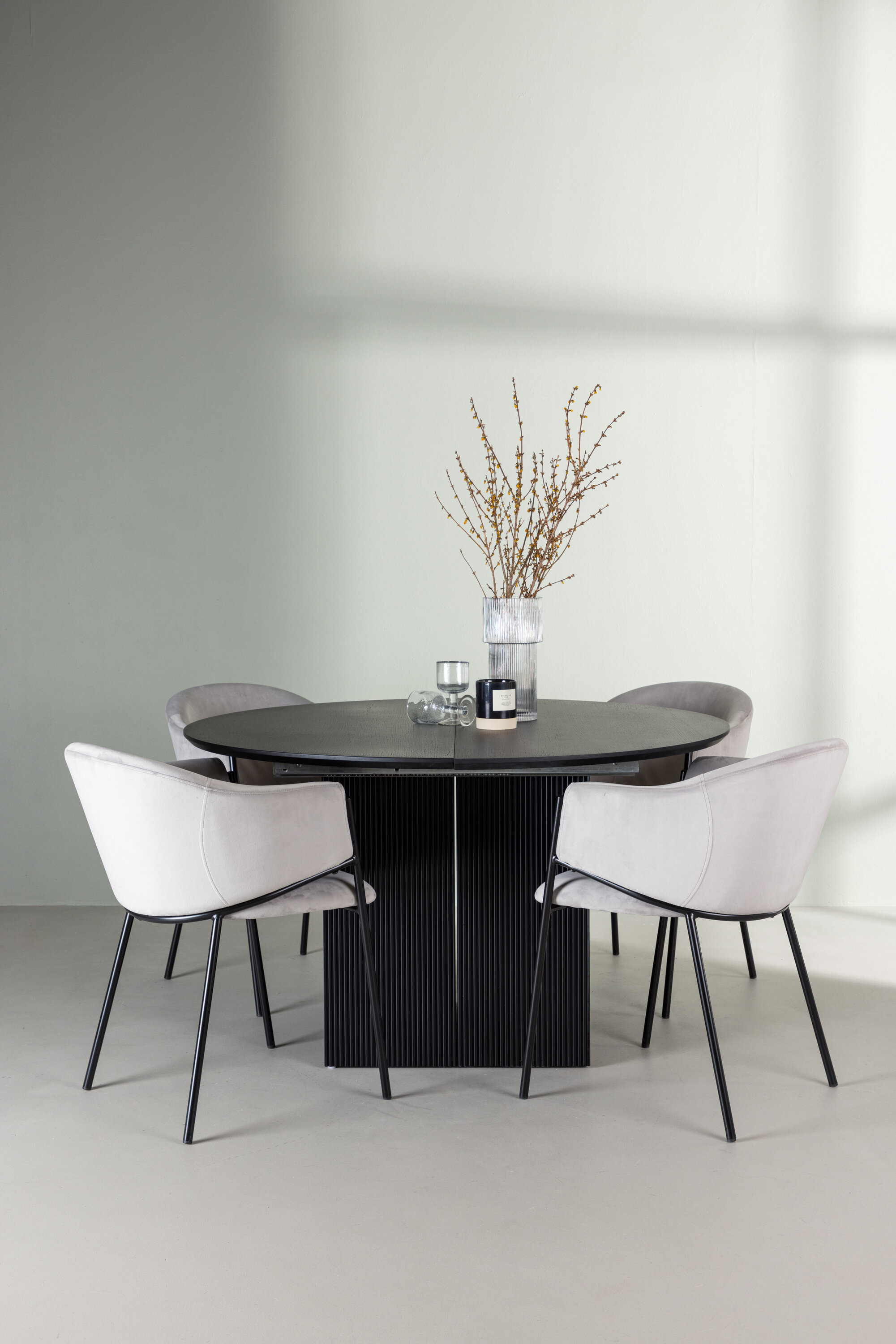 deLOHN Evelina Kör alakú étkezőgarnitúra