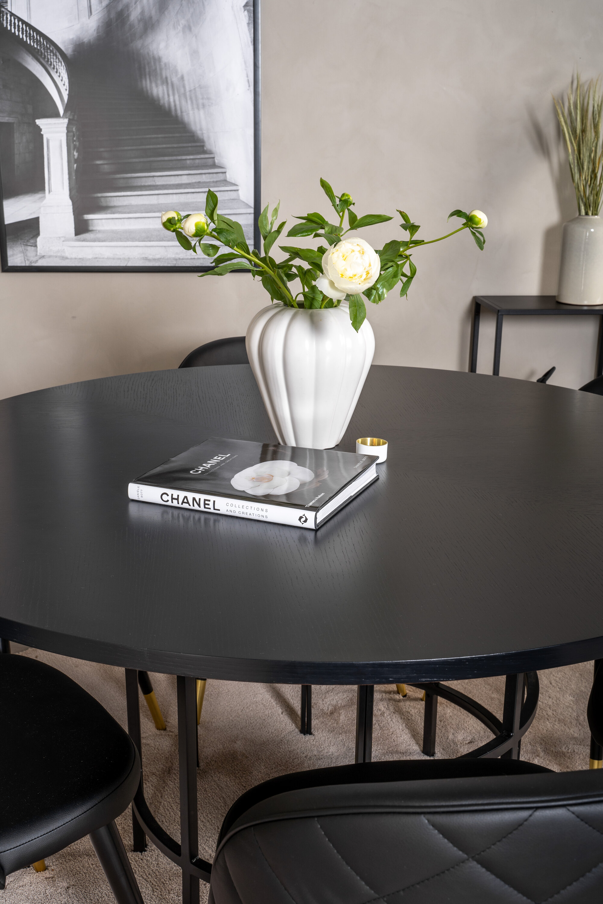 deLOHN Copenhagen, Velvet Kör alakú étkezőgarnitúra deLOHN Copenhagen, Velvet Kör alakú étkezőgarnitúra