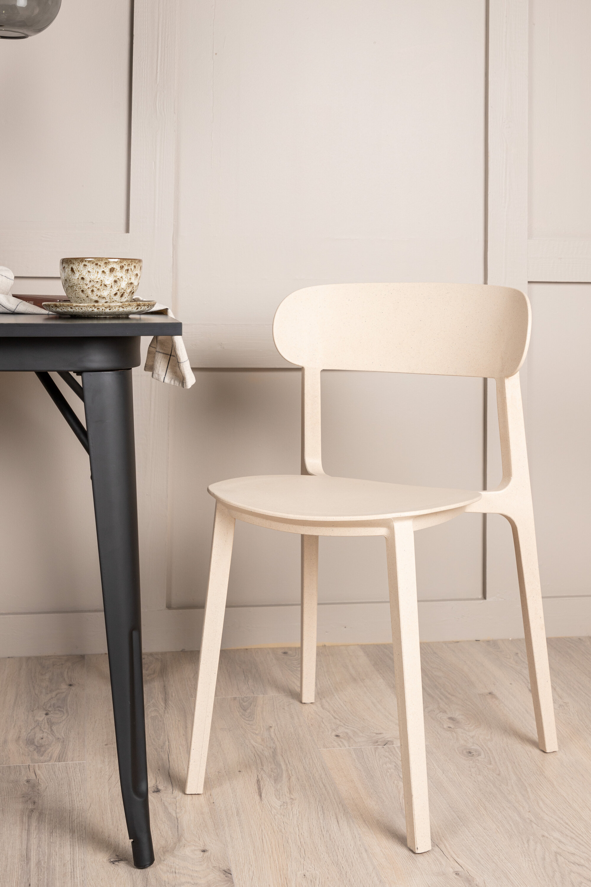 deLOHN Tempe, Åstol Téglalap alakú étkezőgarnitúra