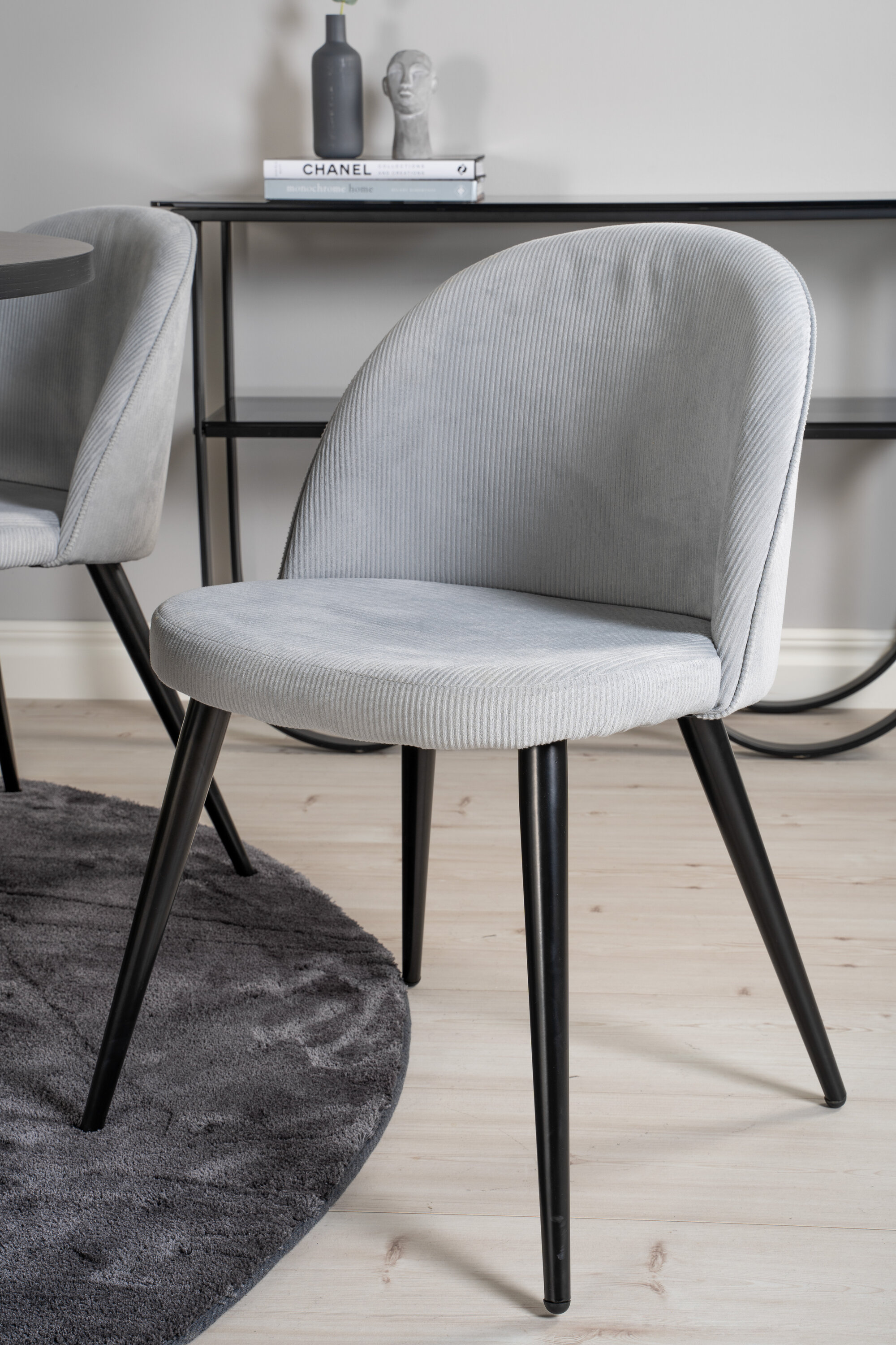 deLOHN Copenhagen, Velvet Kör alakú étkezőgarnitúra deLOHN Copenhagen, Velvet Kör alakú étkezőgarnitúra