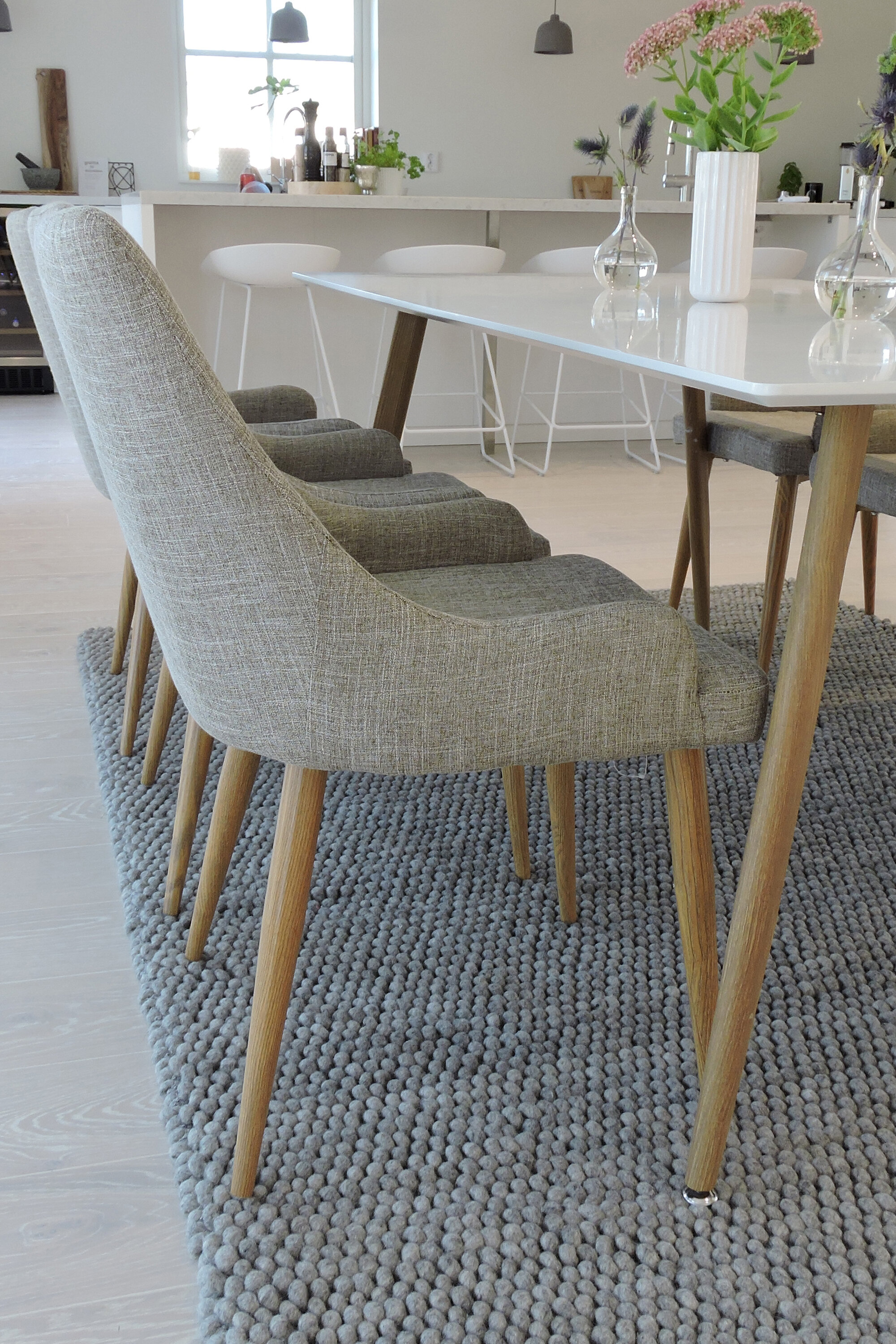 deLOHN Plaza, Polar Téglalap alakú étkezőgarnitúra