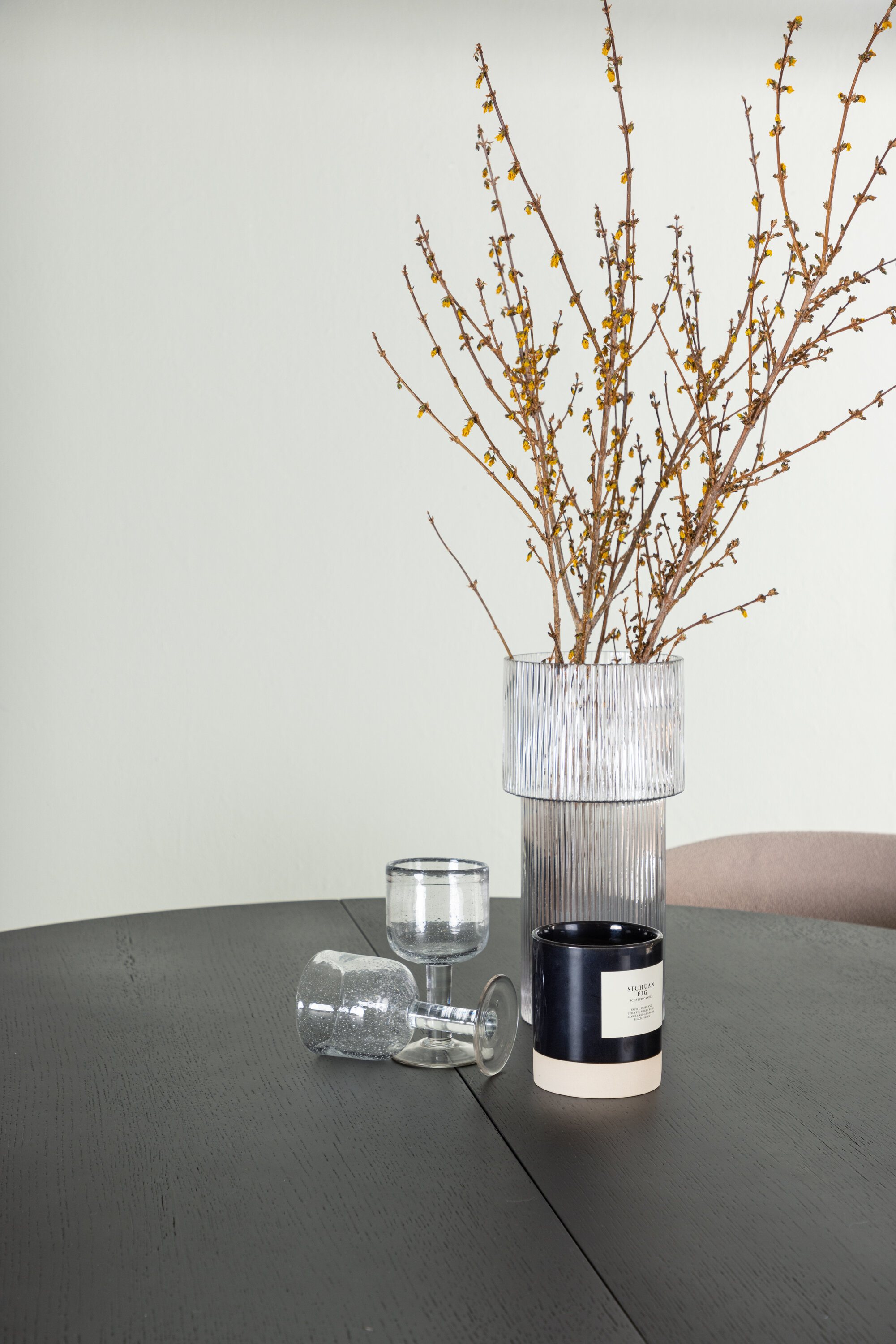 deLOHN Modesto Kör alakú étkezőgarnitúra